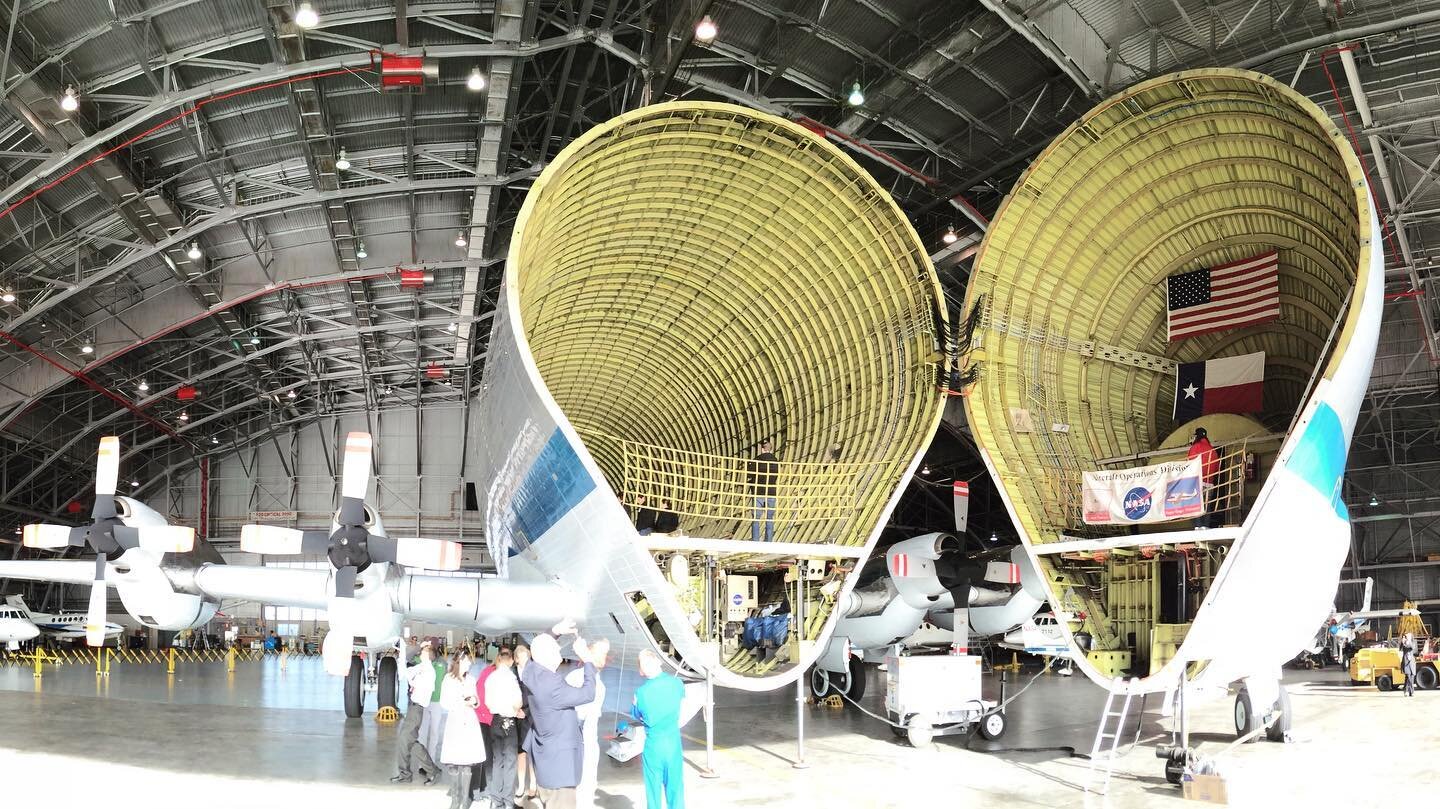NASA Super Guppy-5.jpg