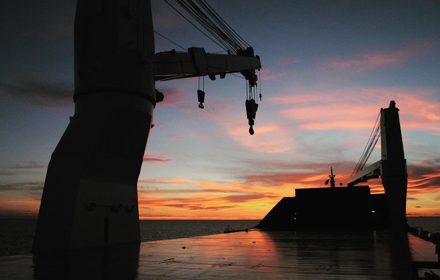 Beluga Bremen Heavy Lift Vessel-5.jpg
