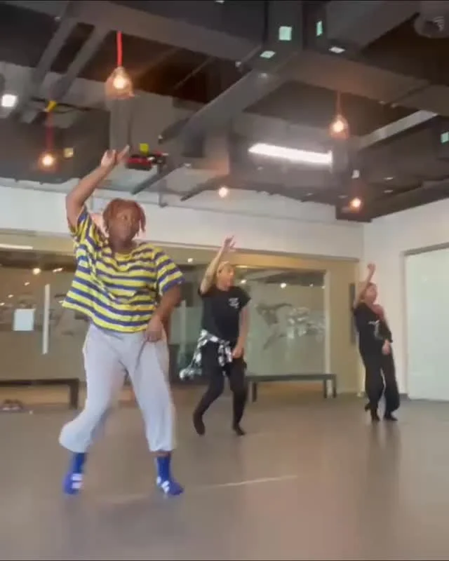 ✨ A glimpse into the groove ✨
Here&rsquo;s a peek from our company class with @millicentjohnnie &mdash; the energy, the rhythm, the joy.

This Saturday, she&rsquo;s bringing that same spirit to the community in a one-day Jiggin&rsquo; Masterclass at 