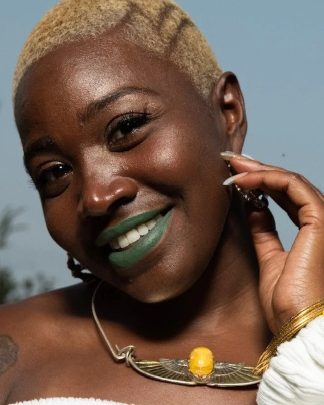 Movement carries knowledge.

West African with @imaniafatima, who has taught our Touring Company, invites you into rhythm, community, and connection to the roots of diasporic movement practices.

This is where a lot of what you do begins.

And it req