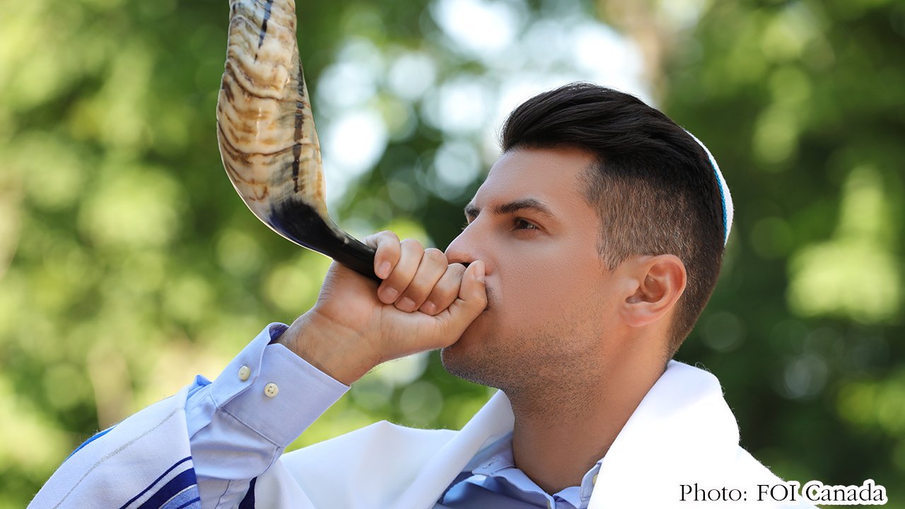 The Sound of Grace: Rosh Hashanah, the Shofar, and the Search for Divine Assurance