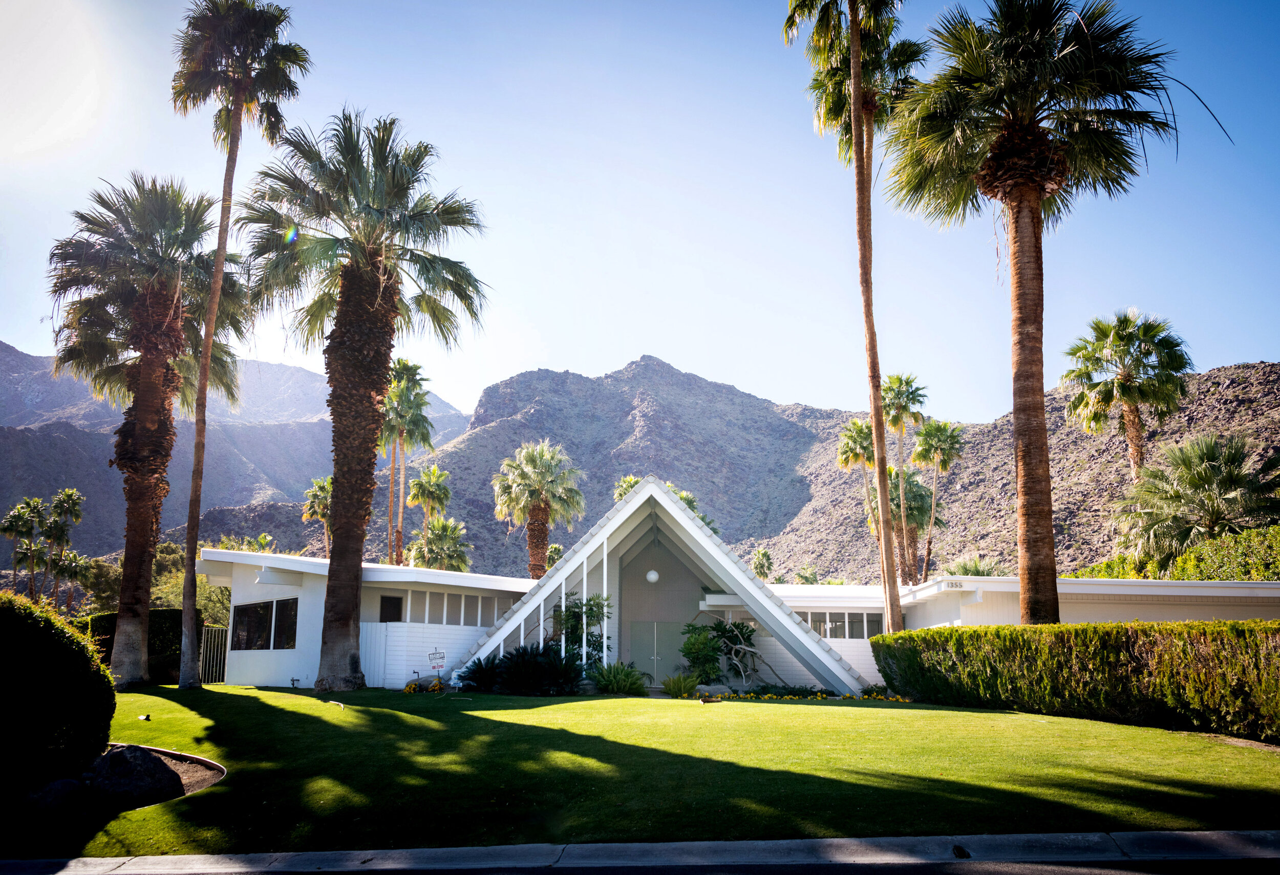 Frost House Palm Springs.jpeg