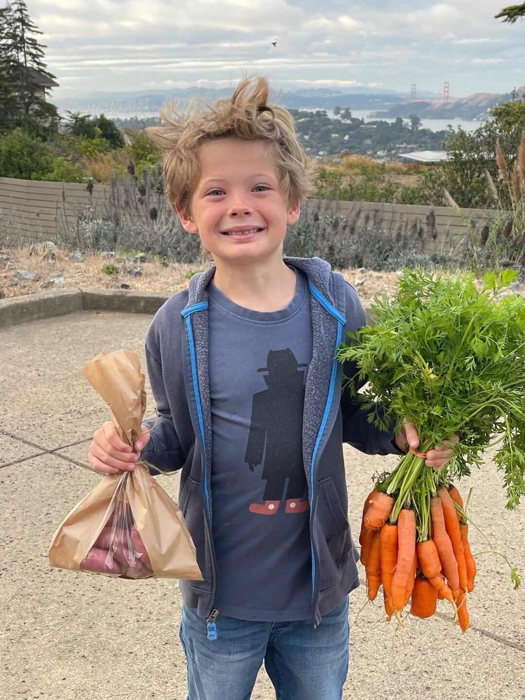 Crazy carrots, potatoes, and some serious bed head! 🤩​​​​​​​​
​​​​​​​​
Over the weekend we harvested more carrots and potatoes than we could use, so off to school they went. With a full kitchen in the classroom, the plan is to make roasted carrots a