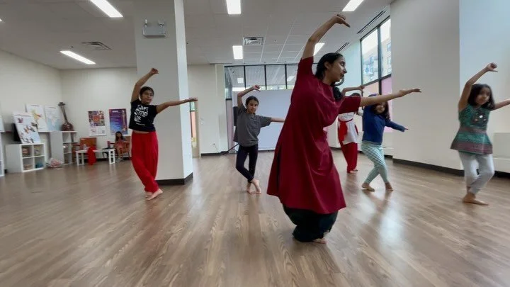 Our dance academy classes are in full swing :) 
Sign up on our website, and be on the lookout for an announcement soon! 

Slide 1: Level 2 // Swara 
Slide 2: Level 4 // Pallavi 

Practice, practice, practice ❤️ 

#bharatanatyam #explore