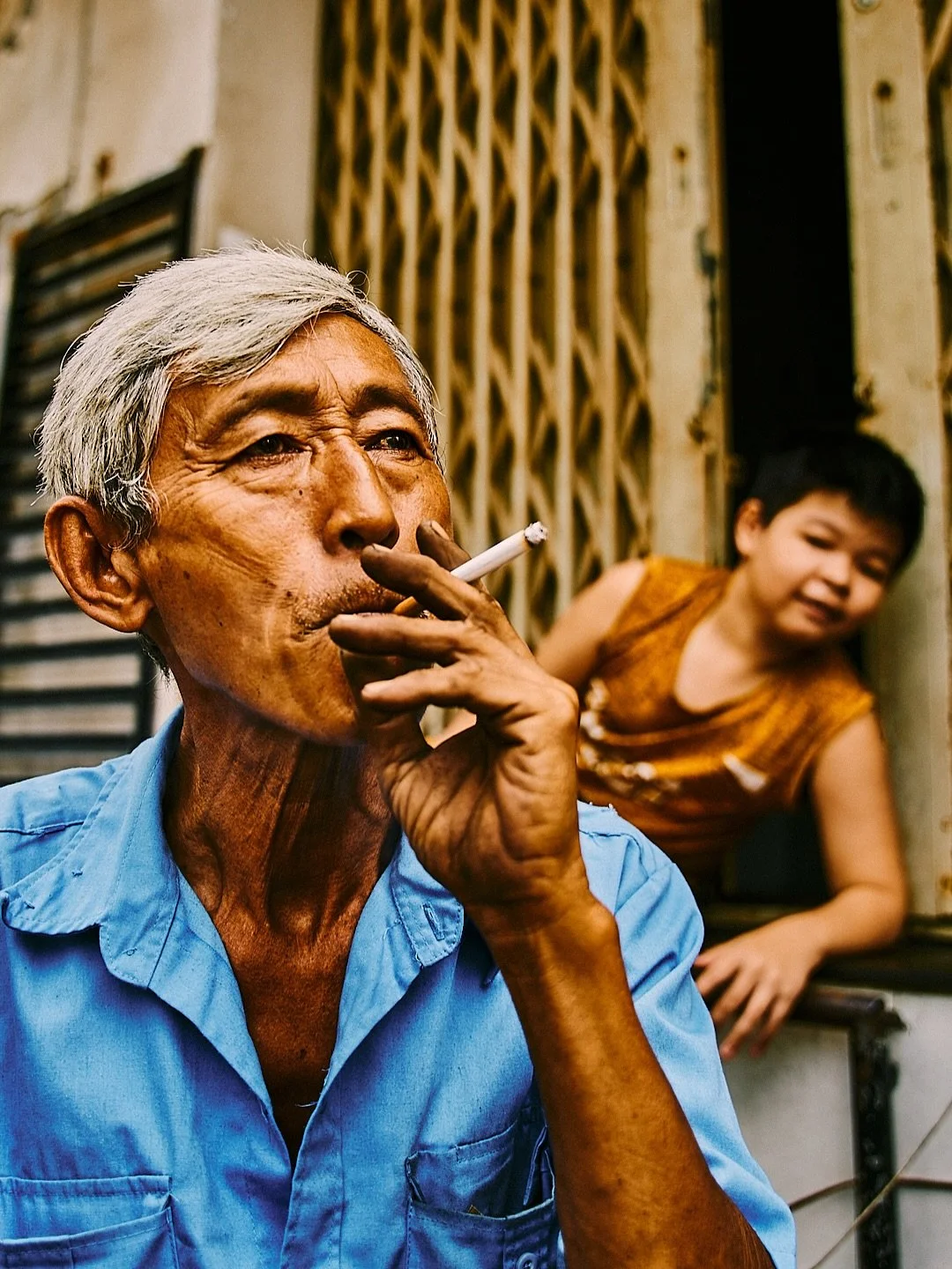 Raw energy of S&agrave;i G&ograve;n 🇻🇳 &hearts;️ #streetphotography #vietnam #hochiminh #streetfood #photographers