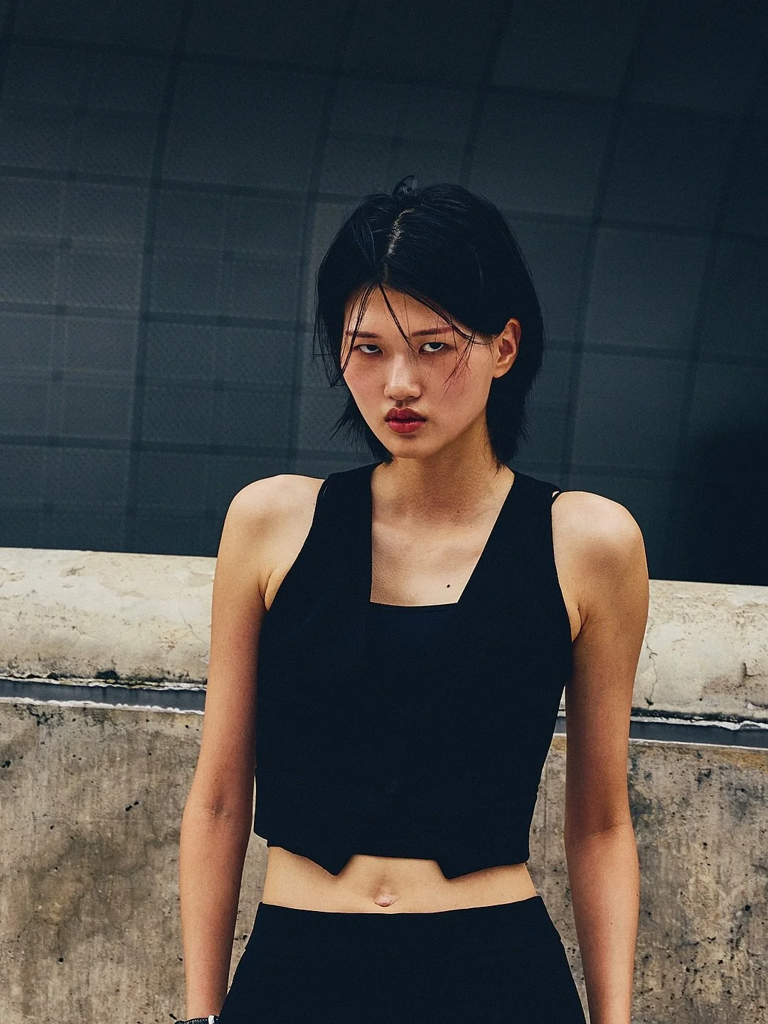 Quick shot with @e_na_yommmi for @seoulfashionweek_official #seoulfashionweek #seoul #fashionphotography