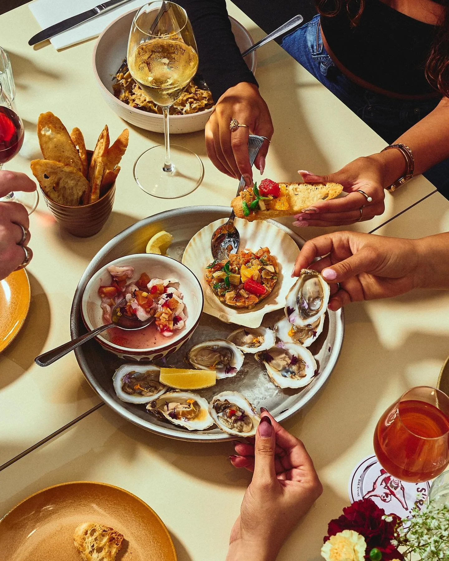 Seafood plater pictures from this summer hehe. I want sea food! 🐙  #foodphotography #seafood #restaurantphotography