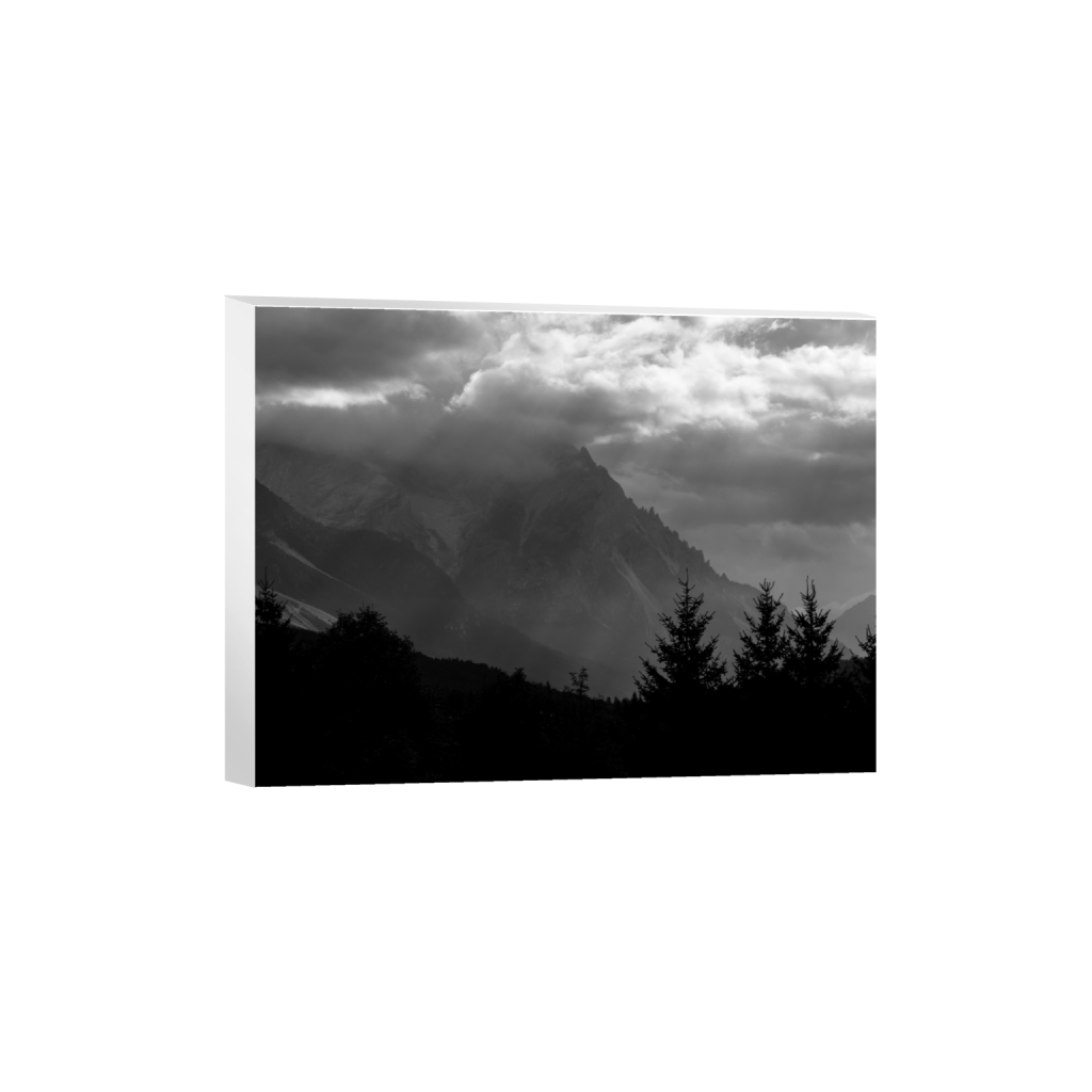 canvas_rectangle3_4_643_0_3858_2894_0.png
