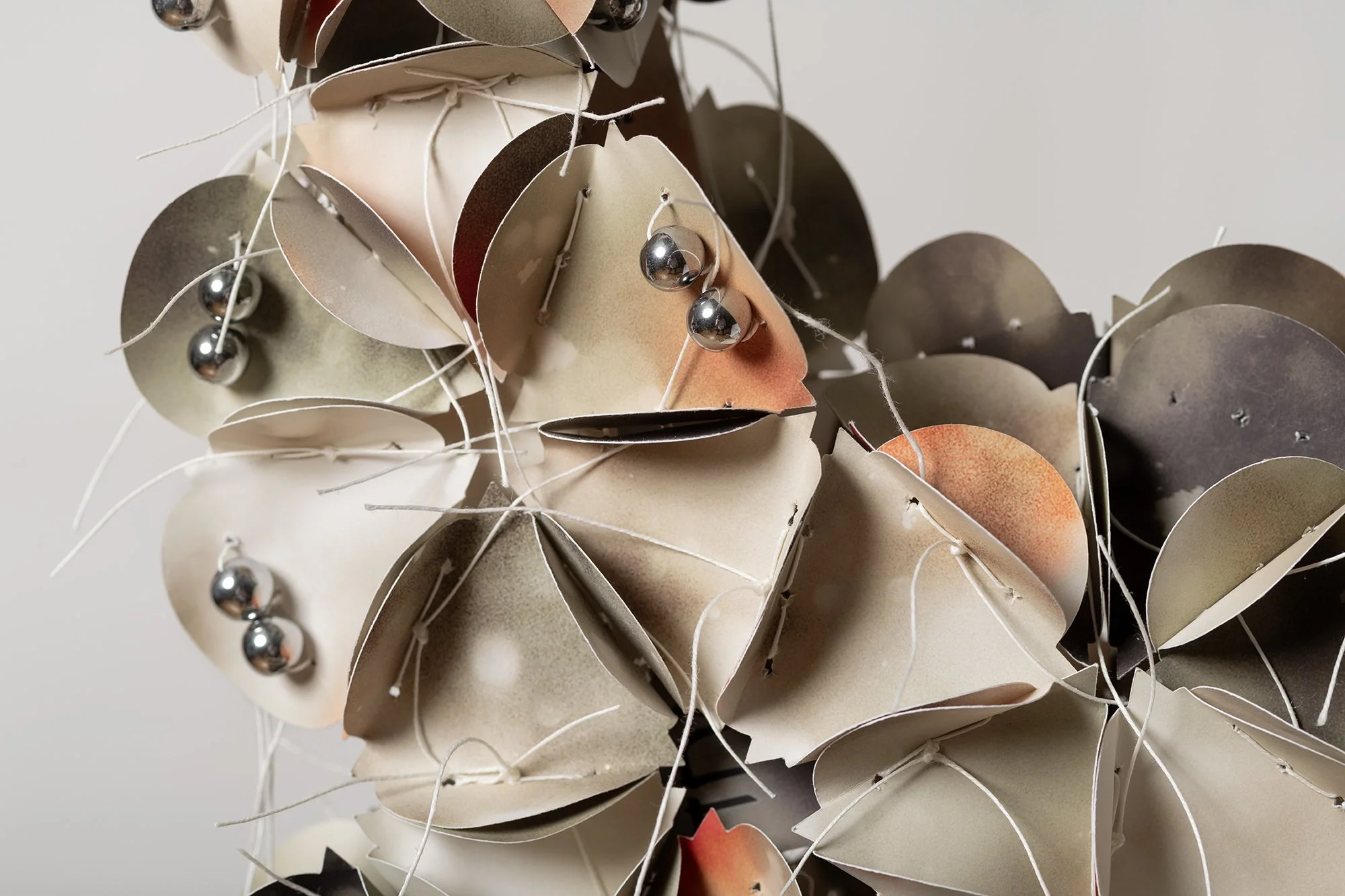 Raisel.detail.04.jpg