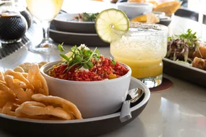 Suburban Yacht Club | Discover Waterfront Dining Now