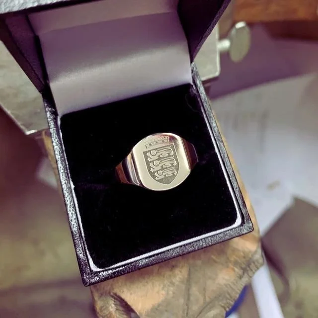 Jewellery Engraving Hatton Garden, London — Laser Engraving Service