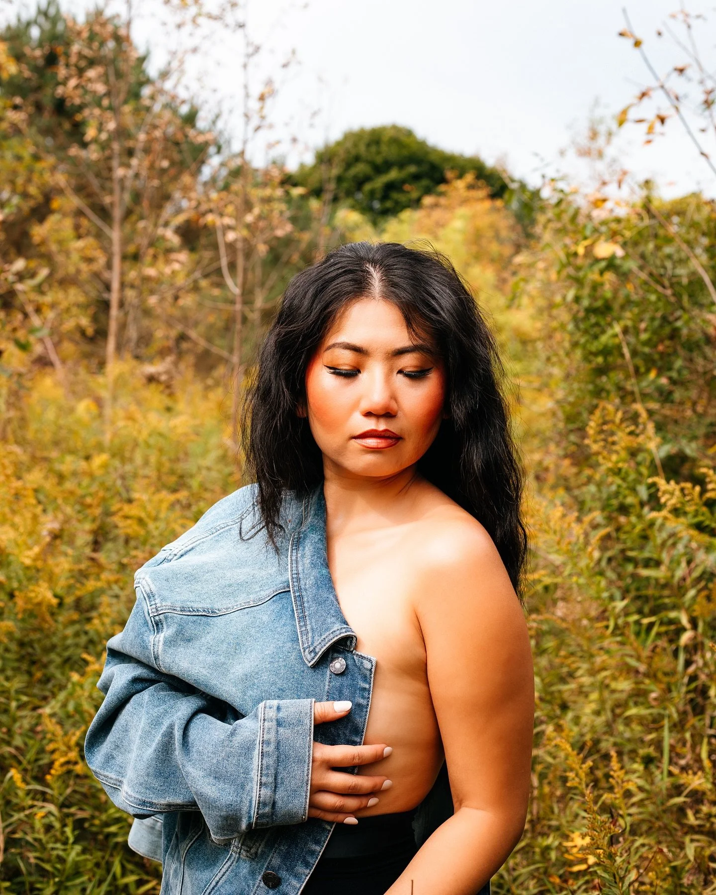 ✨AUTUMN 🍂 ENCHANTMENT MINI SESSIONS✨

These limited time sessions are designed to bring out the enchantment in you. Book your spot and let the colors of autumn tell your story 🍂 Perfect opportunity to build your model portfolio, get branding photos