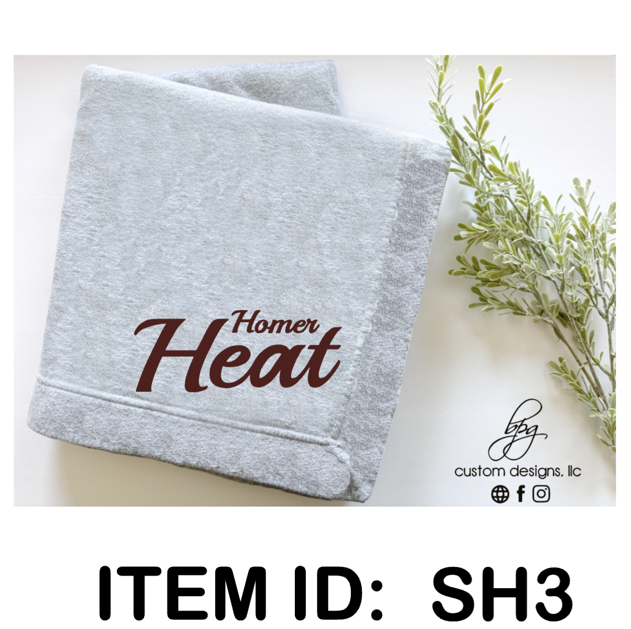 $30 Gildan - Heavy Blend Fleece Stadium Blanket - 18900 Color Shown:  Sport Grey 
  Spec Sheet  📏
