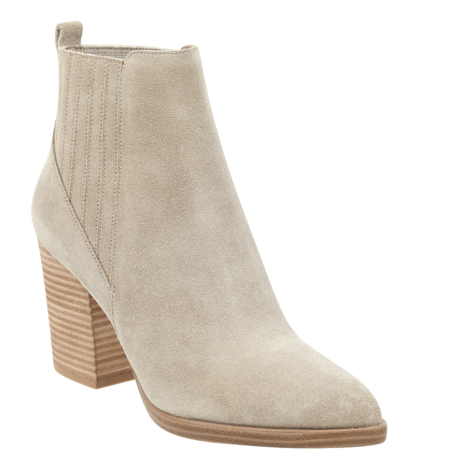 Alva Pointy toe bootie