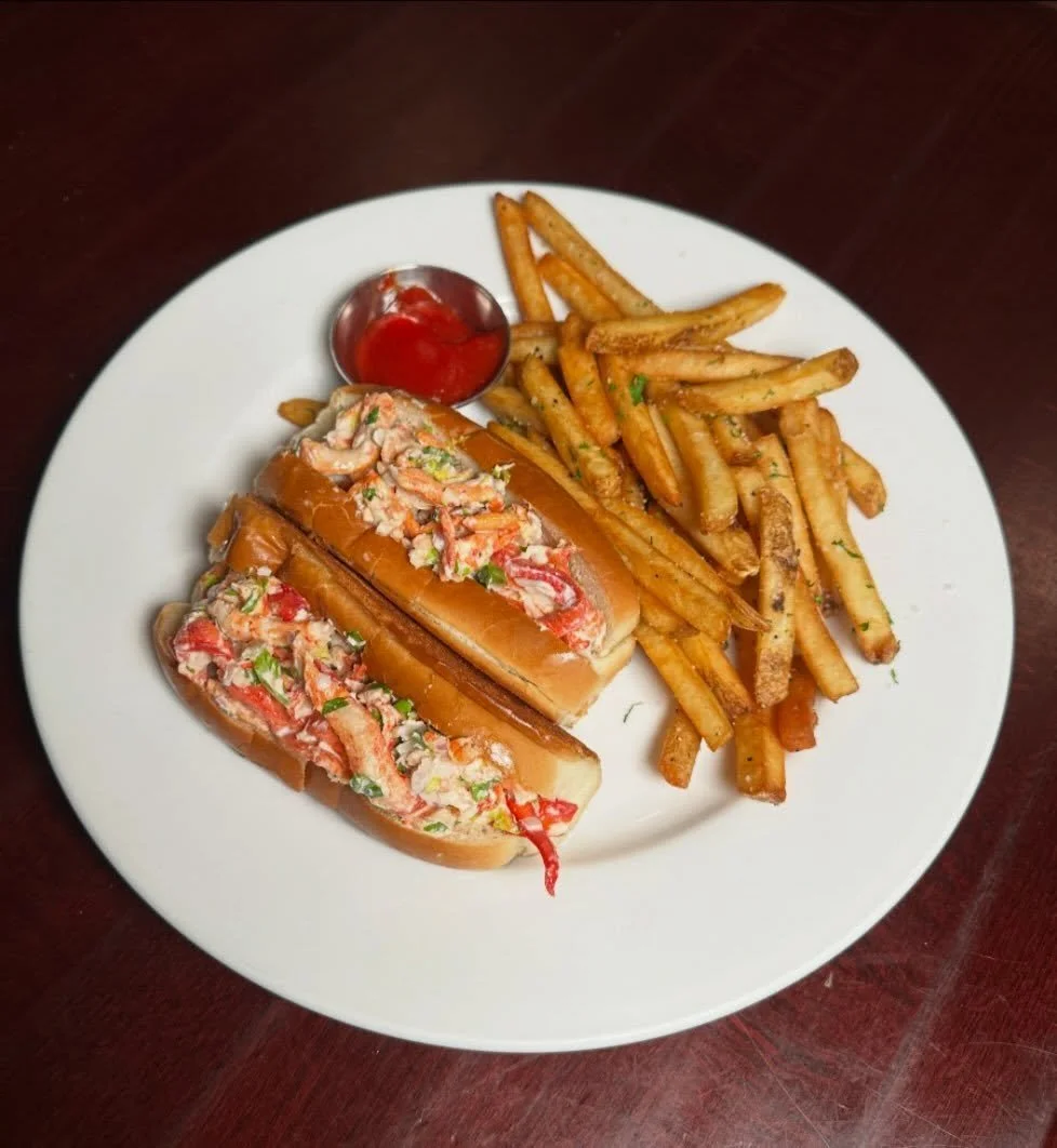 It&rsquo;s that time again! Lobster Rolls are BACK! Cold fresh North Atlantic lobster flavored with tarragon and old bay for that fresh New England taste. Available at brunch and dinner! 🦞
.
.
 #themerc #themercsaratoga #downtownsaratoga #saratogasp