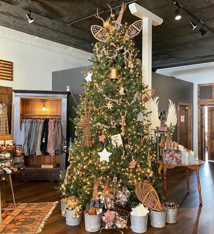 Christmas Tree in Provisions West Shop 2021 v2.JPG