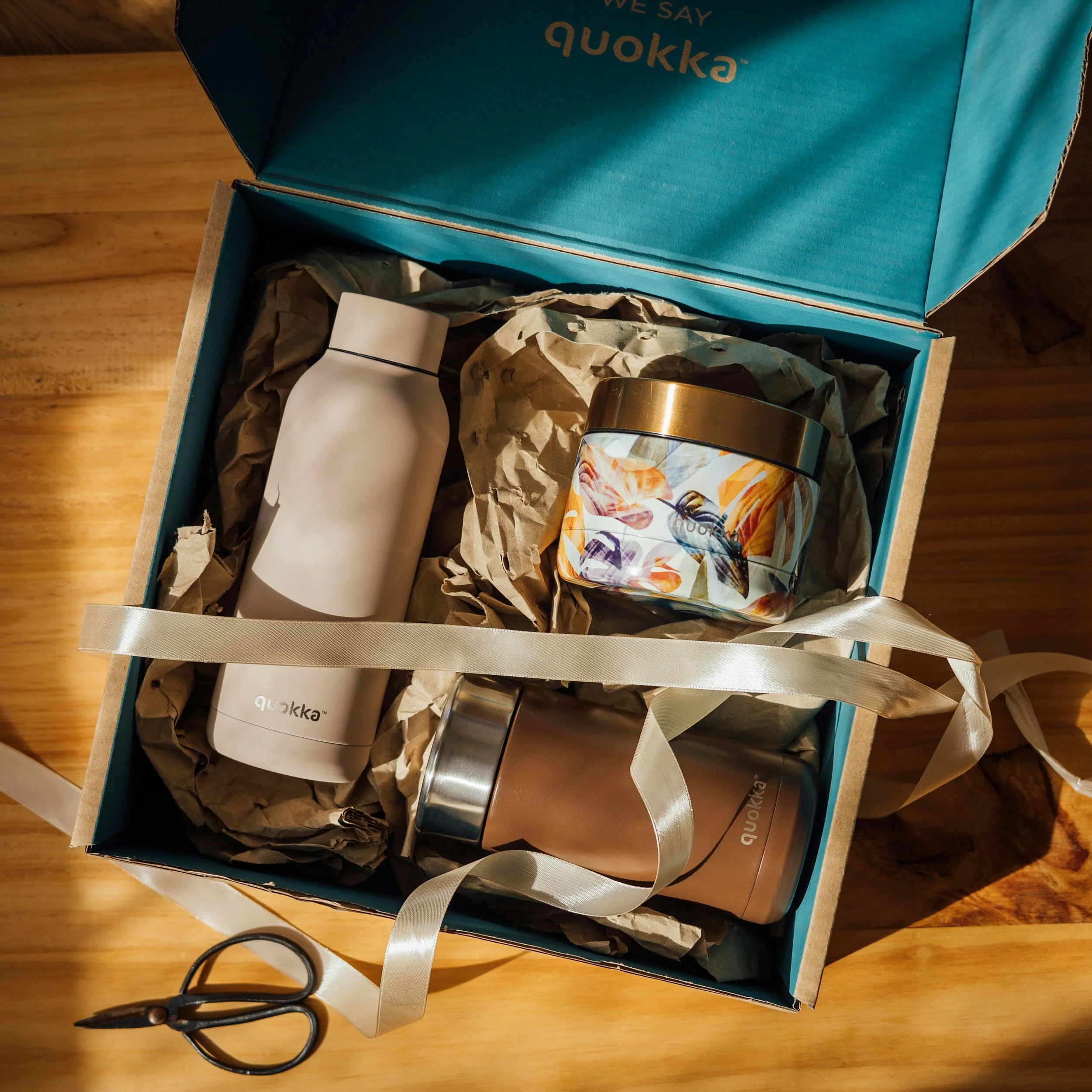 Beyond the Box: Sustainable Corporate Gifting With Reusables and Take-Backs