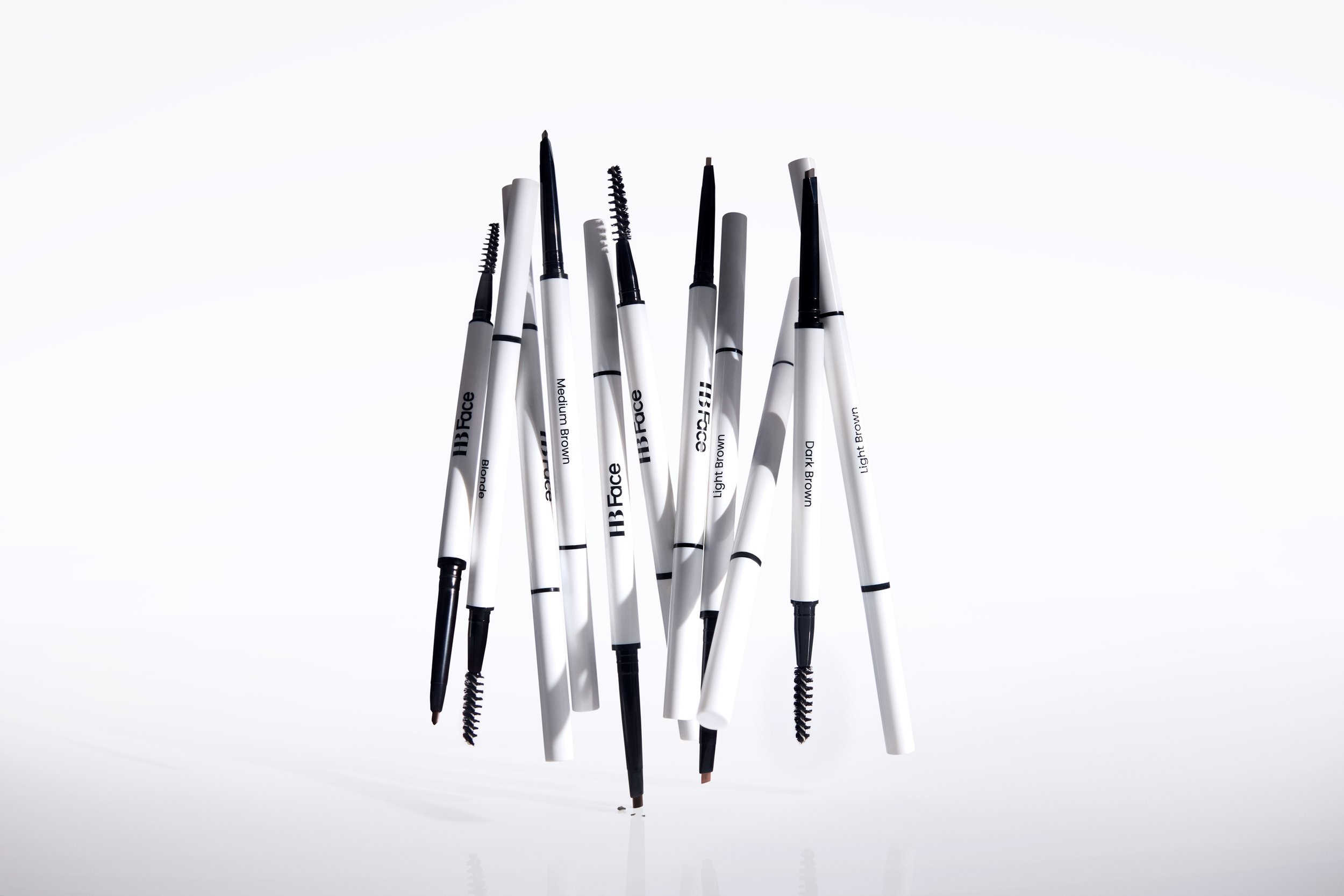 26012-HBFace-BrowPencil-06-Group-01-Pencils-0050-sRGBWeb.jpg