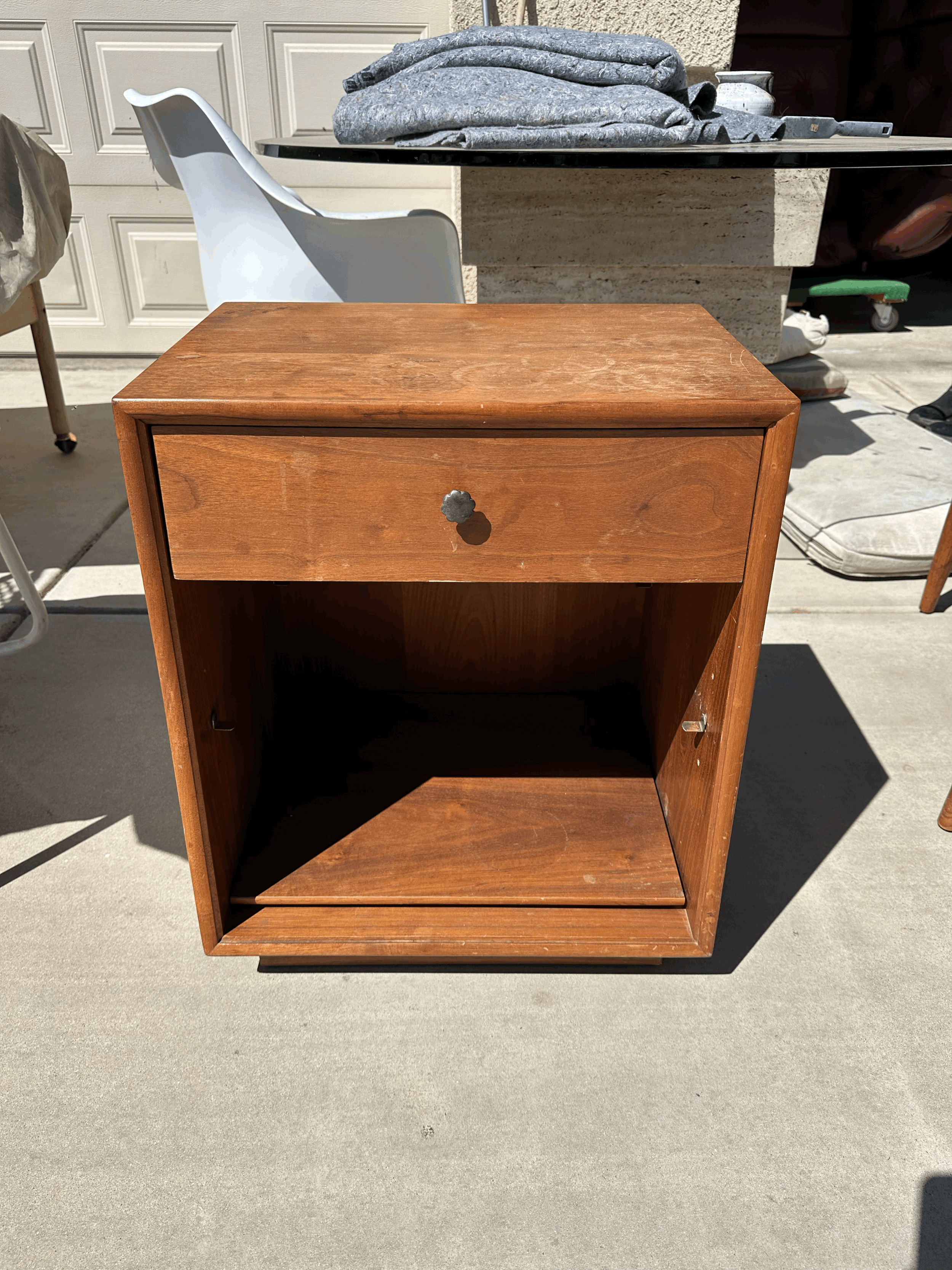 #0899- Single Drexel Nightstand