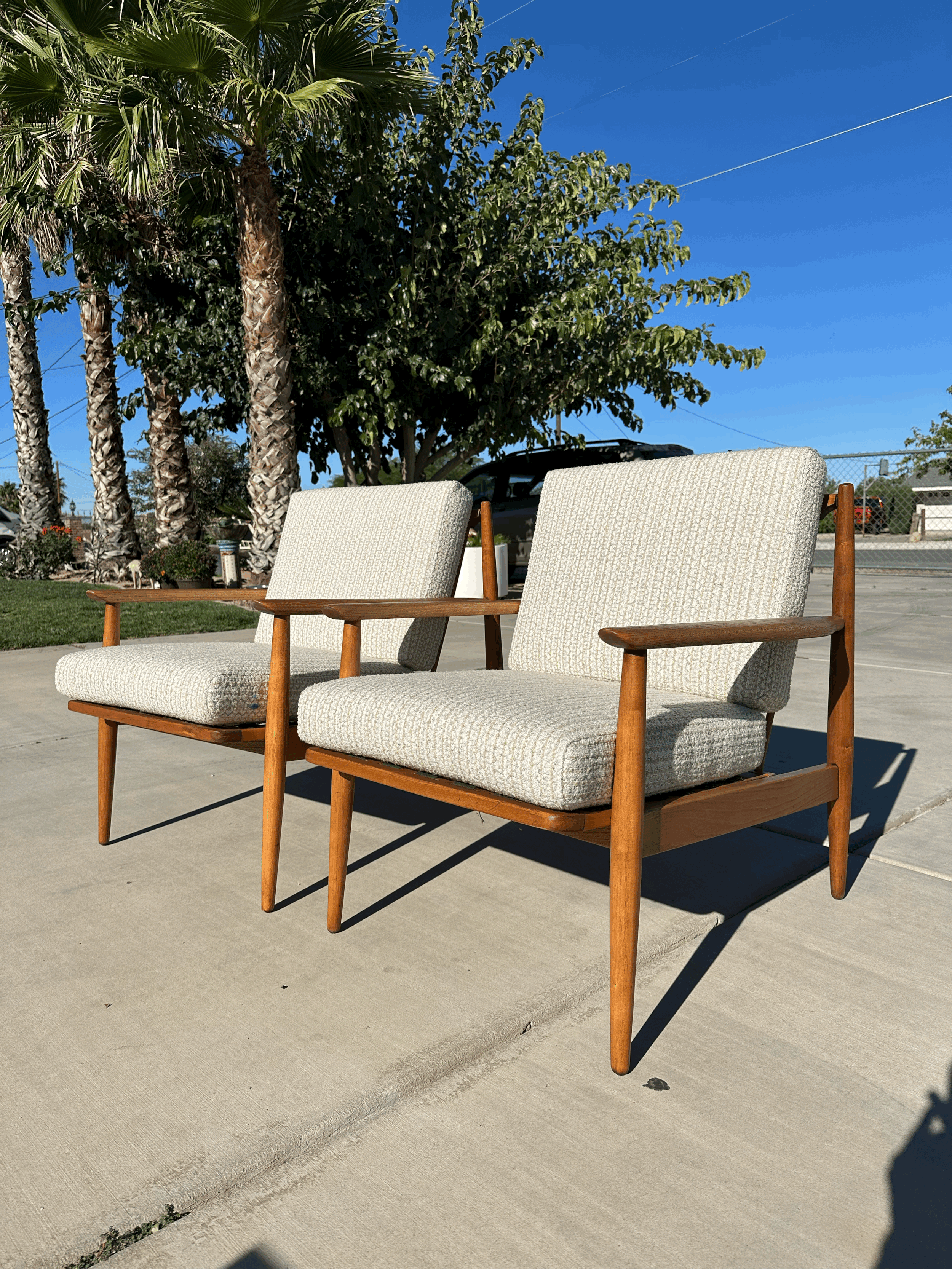 #0927- Oak Wood Lounge Chairs