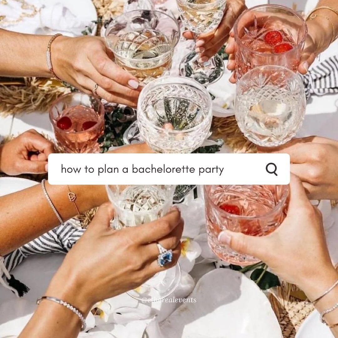 Are you a BFF on bachelorette duty?! Sometimes the most overwhelming part is just figuring out where to start, so we’ve put together a step by step guide to get you moving in the right direction 💃🏻🥂 Swipe through!