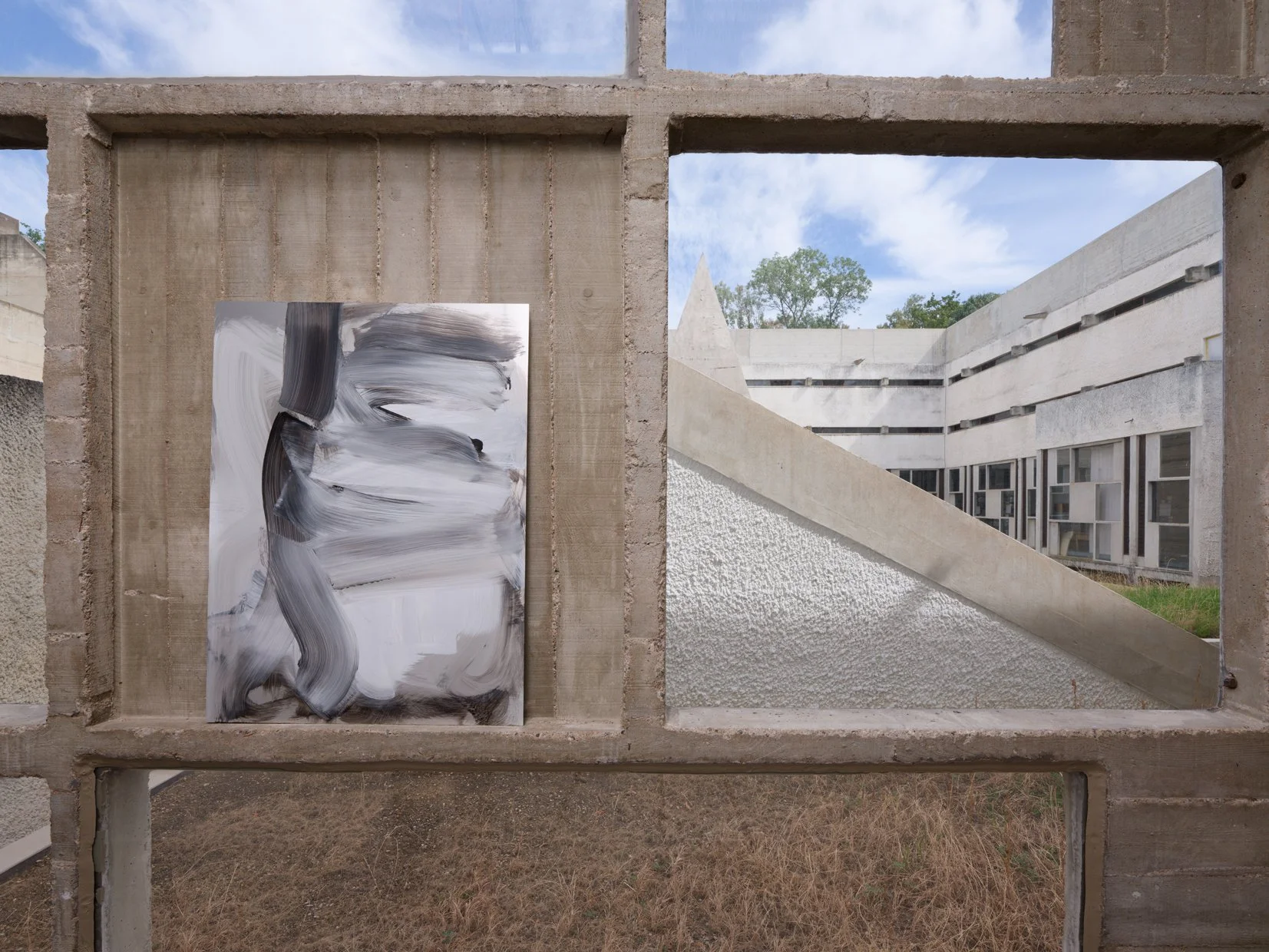 Liliane Tomasko: Fabric Dreaming | Couvent de la Tourette, Fondation Le Corbusier, Éveux, France (2026)