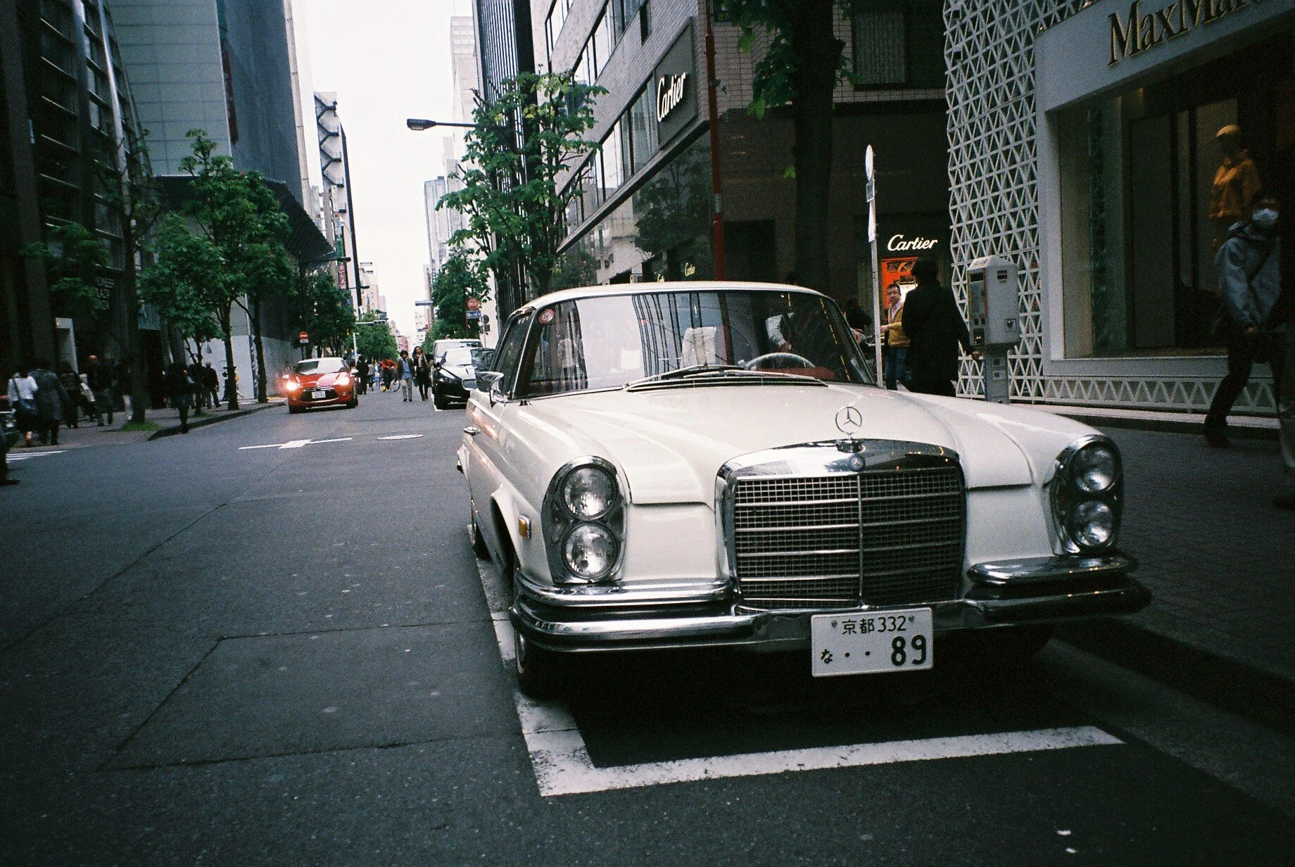 FH000010 (1).JPG