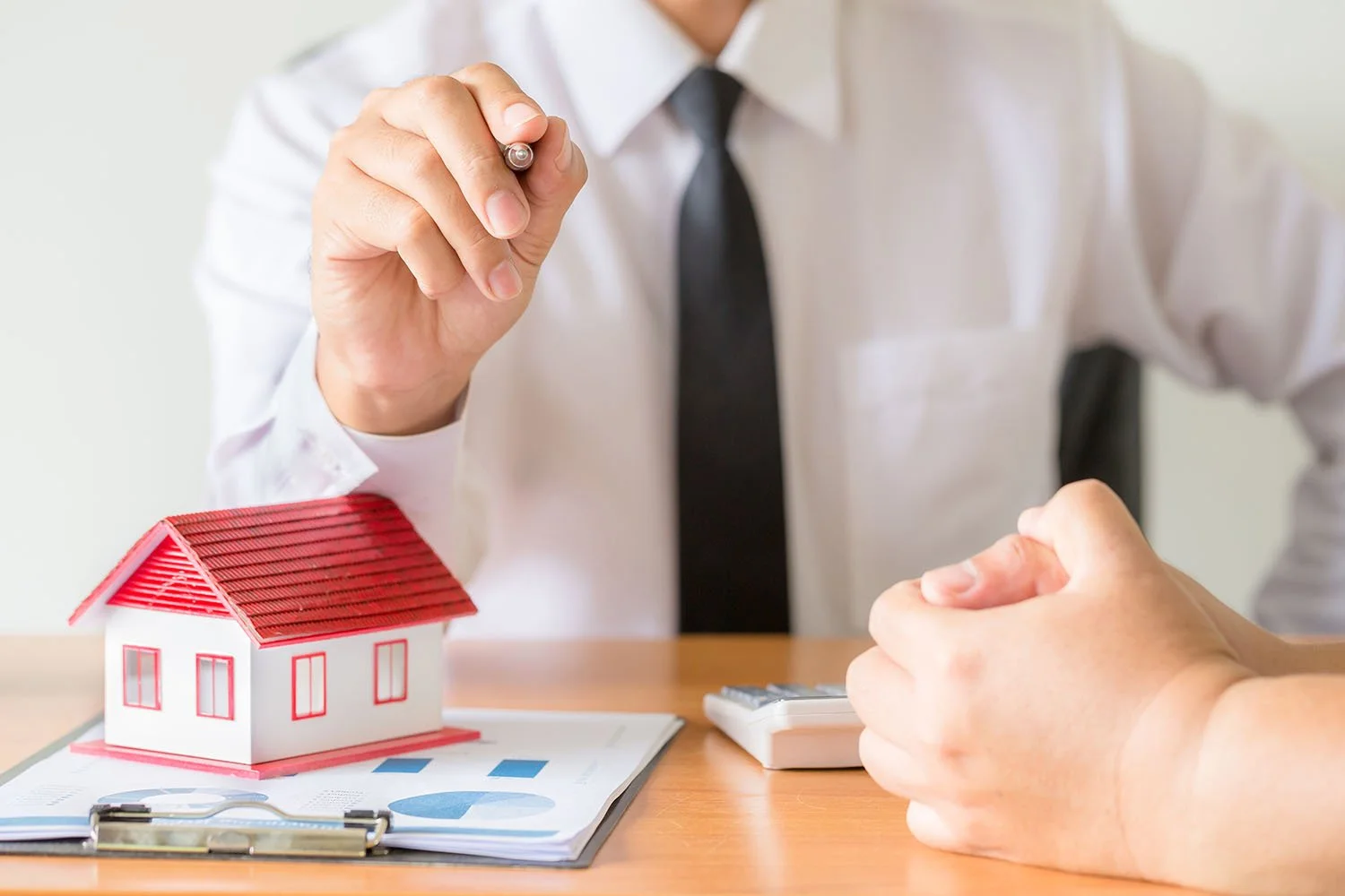 Selling a House During Financial Hardship in North Carolina