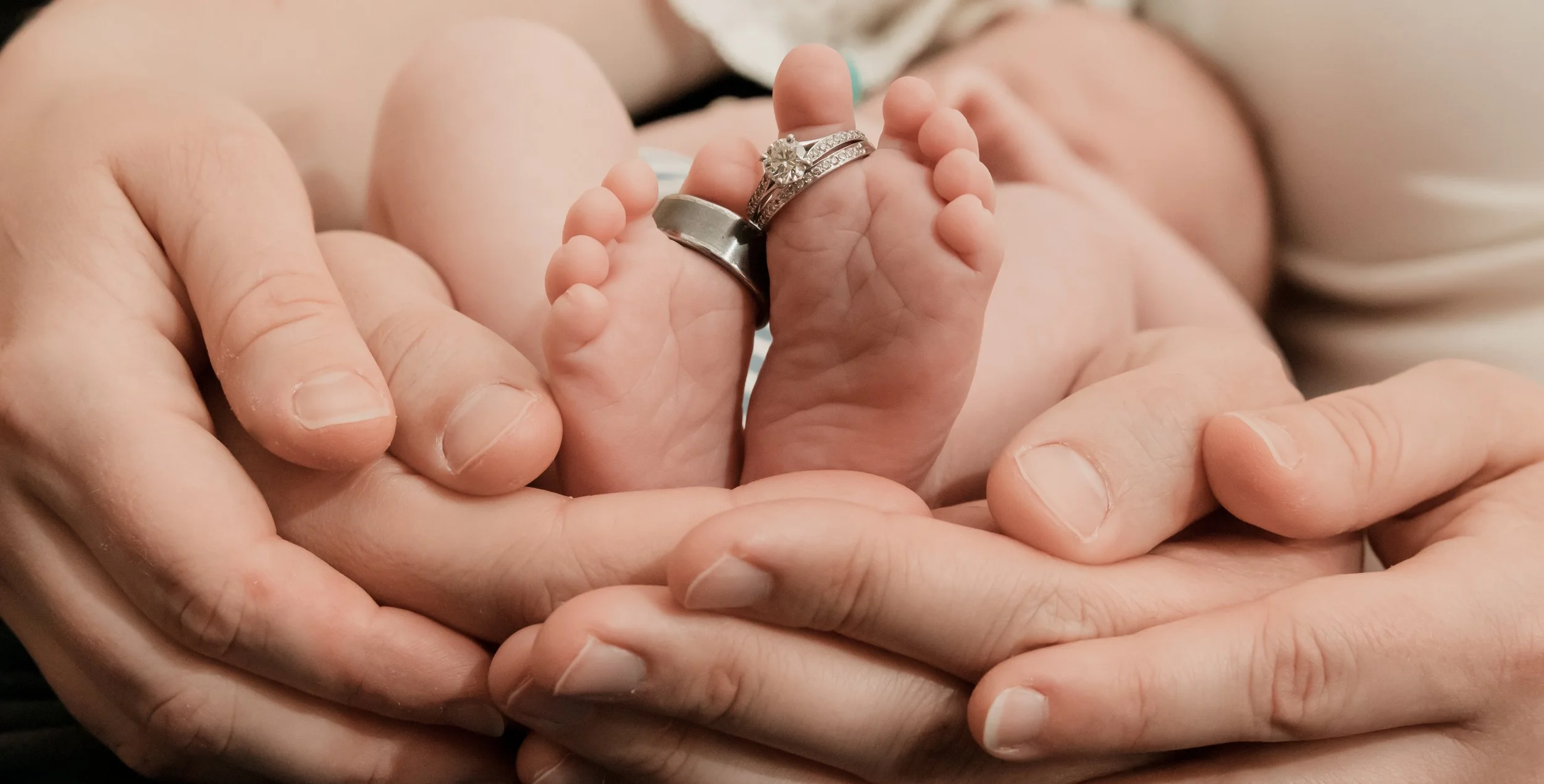 Retsae's Newborn-02.jpg