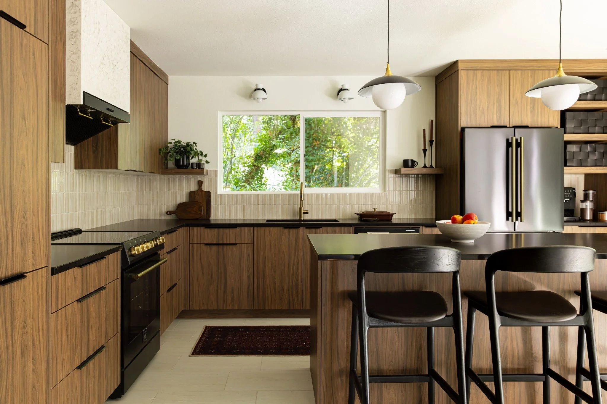 Full-service Canyon Lane kitchen remodel by Ashley Kiely Living in Portland, Oregon