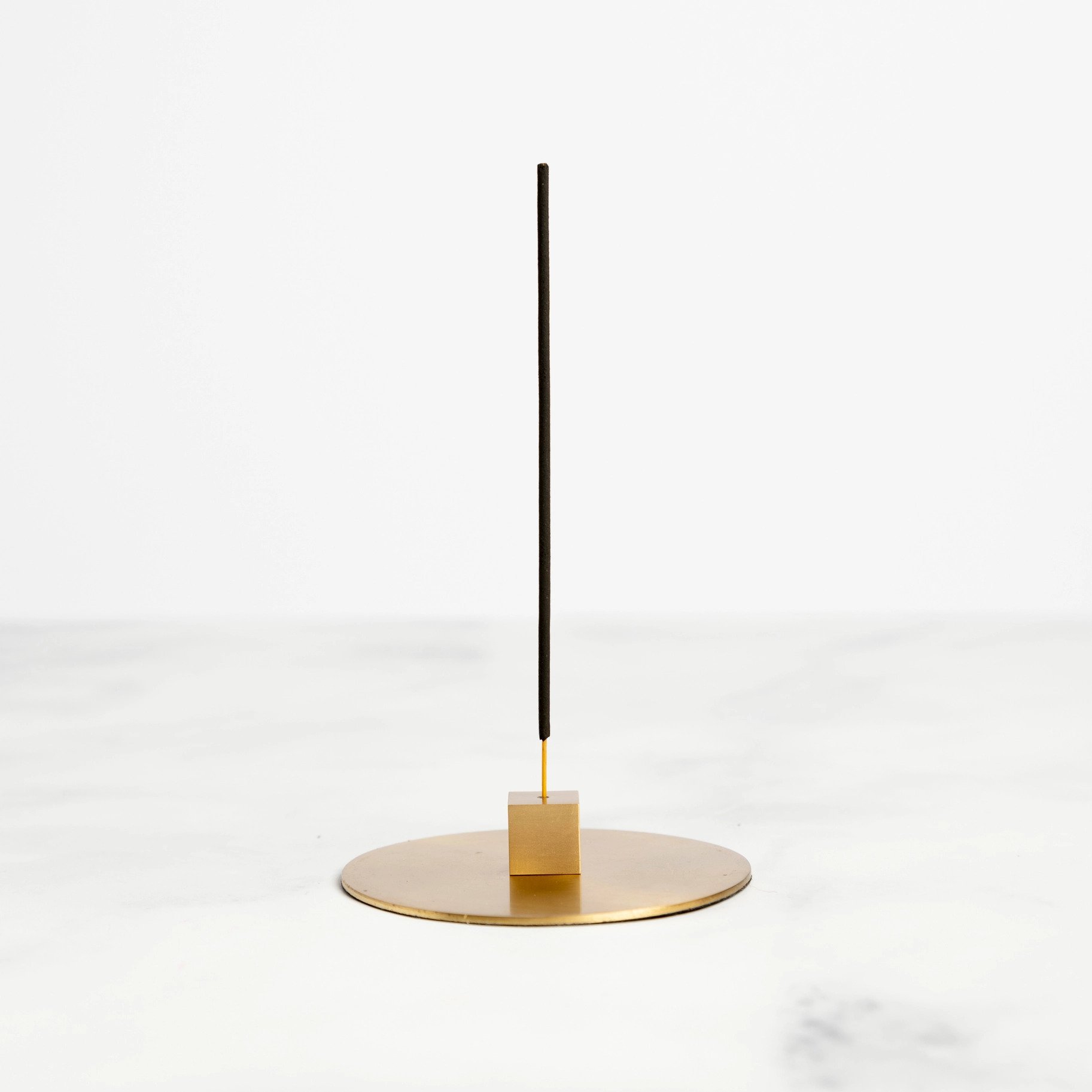 LEISURE & JOIE MADE BY YOKE SQUARE BRASS INCENSE HOLDER