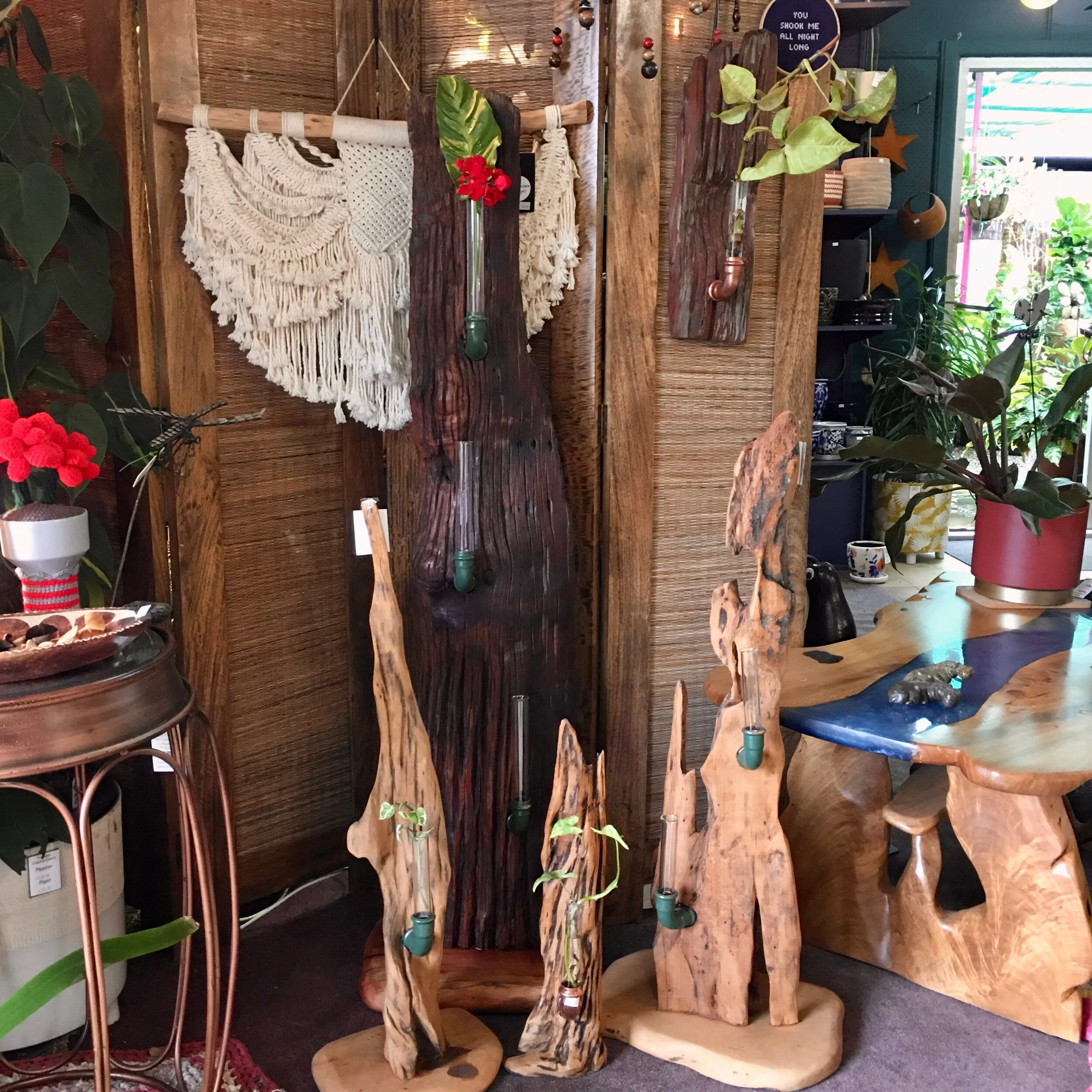 7084B786-D9BC-43E8-8D69-09743A12D548