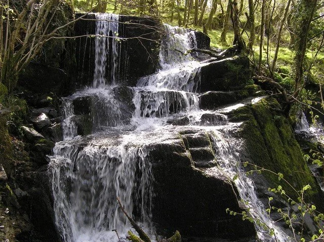 Cae Mabon waterfall.jpg