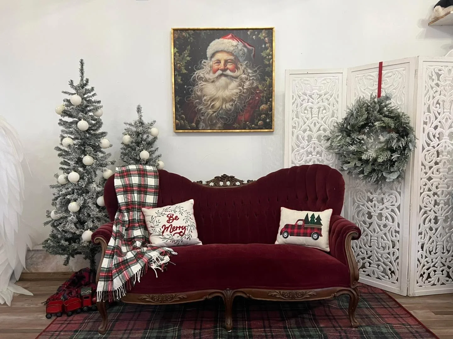 I just had a spot open up for this morning at 10 am!! 
Who wants to grab it! 

Please share