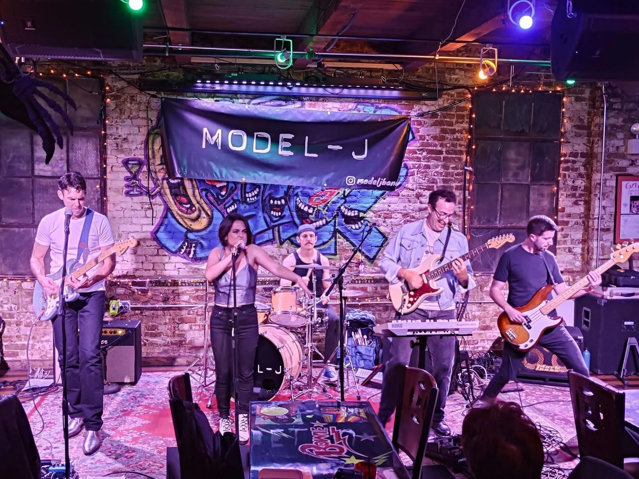 @reggieslive , you were unbelievable. We may never recover.

NEXT UP: Oktoberfestiversary on 10/10 at 7pm with @begylebrewing and @dovetailbrewery . Link in bio/stories