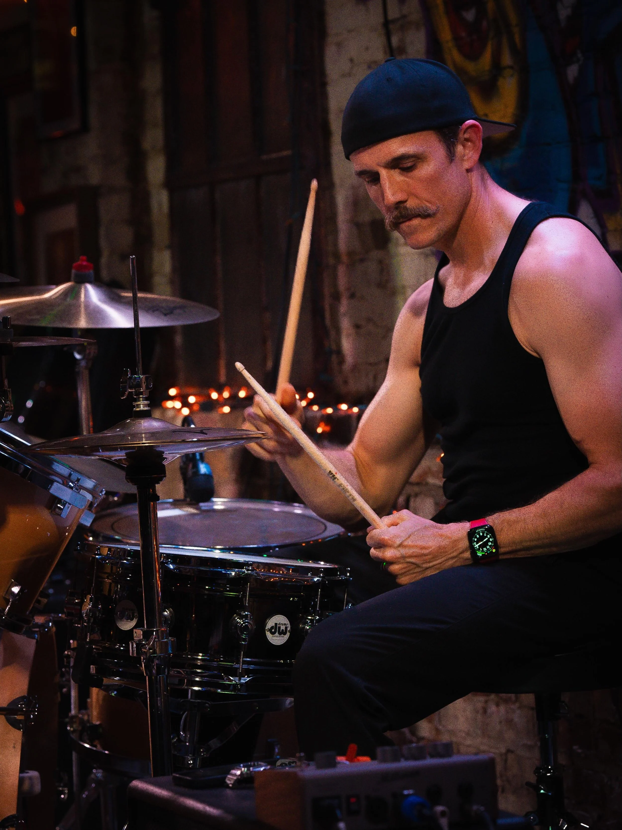 MEET THE BAND
🥁 @christopher_paquette 
Bass @jkulbarsh 
Guitar @kevinldolan 
🎤 @miriamgoldbergowens 
Guitar/🎹 Daniel Orbach

See us all in person THIS SATURDAY 10/10 7pm at Oktoberfestiversary @begylebrewing @dovetailbrewery

📷 @tame.dame