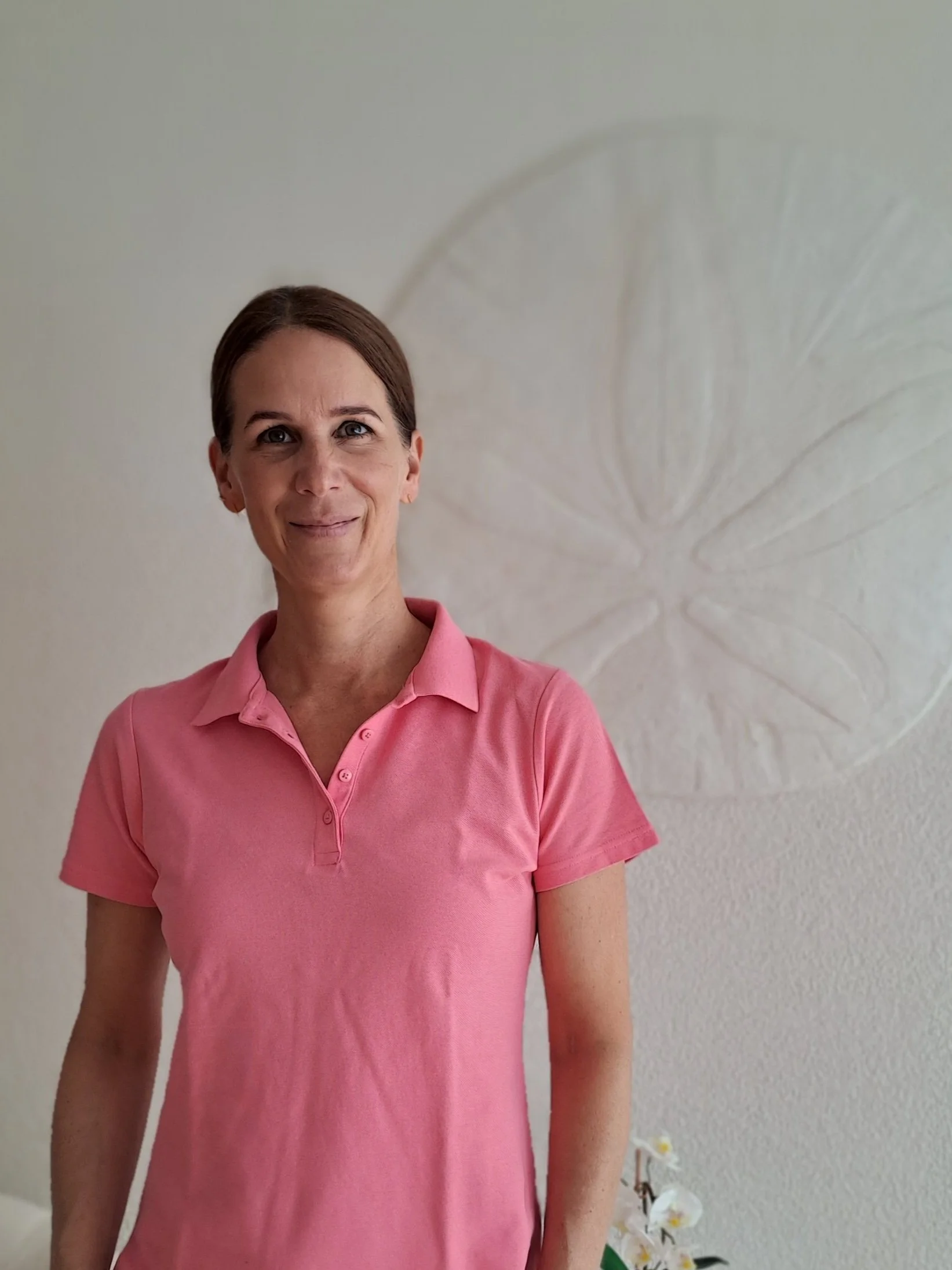 Medizinische Massagen wie manuelle Lymphdrainage und Bindegewebsmassage in der Praxis Stehender Kreis im Herzen von Luzern. Besonders hilfreich bei Lymphödemen und Lipödemen. Bei Krankenkassen anerkannt.