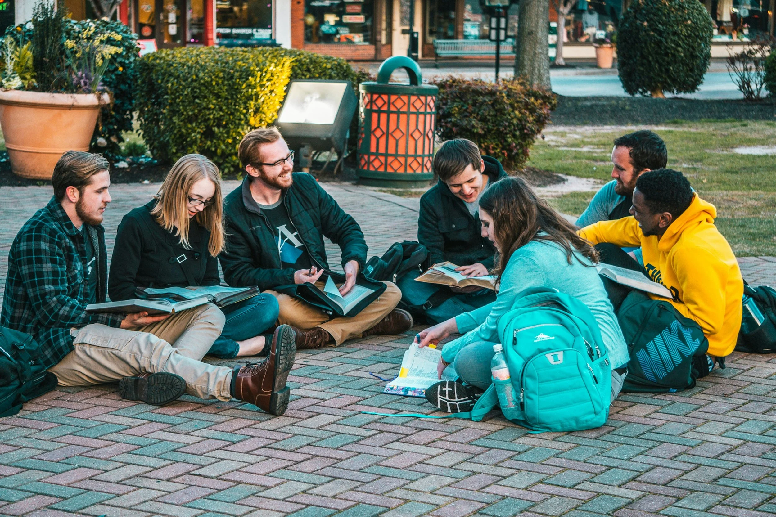 A Case for Co-Ed Small Groups for Youth Ministry