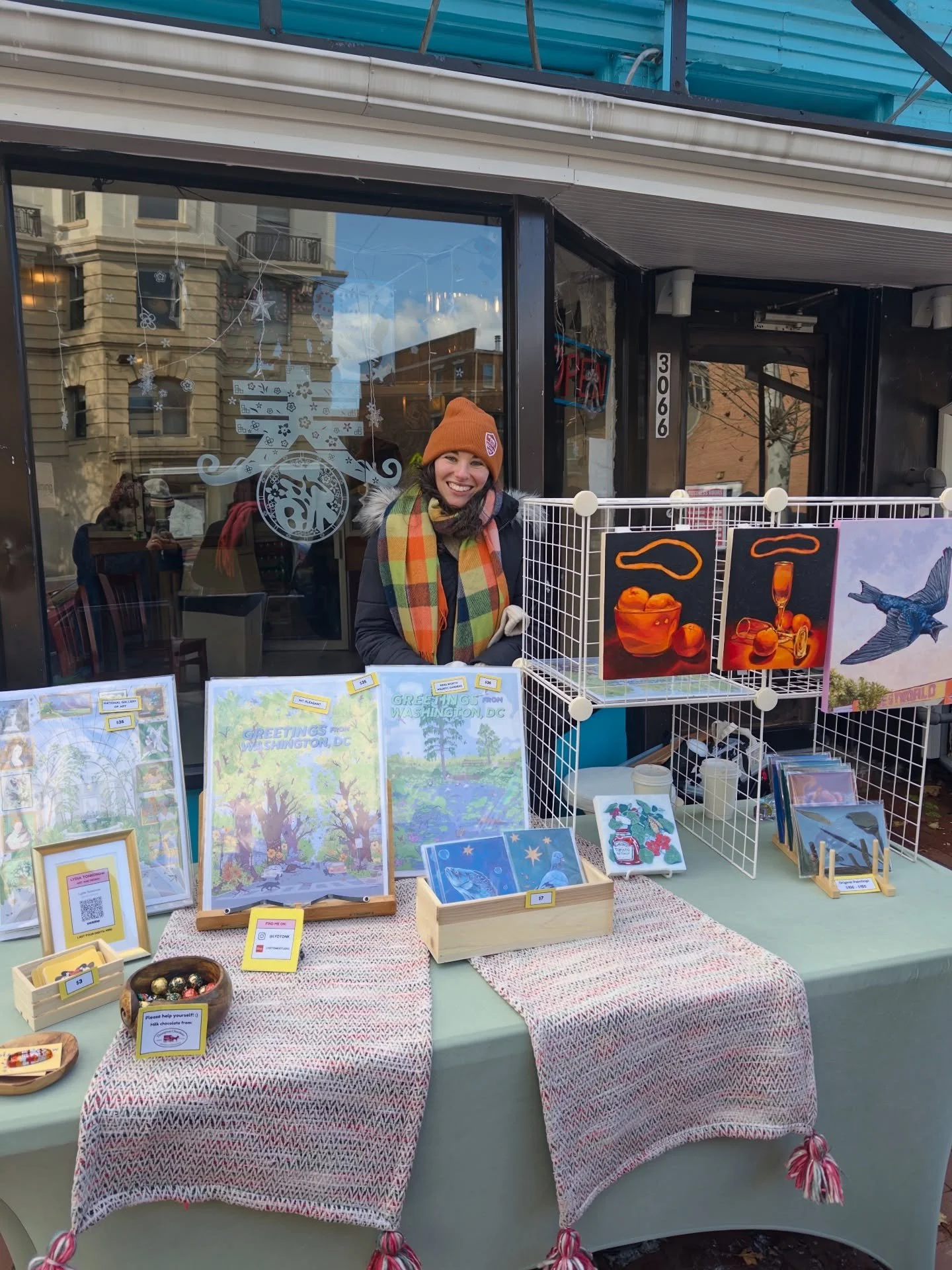 So deliriously happy and grateful to all the folks who came by the @mtpleasantartists market yesterday! It was COLD! It was WINDY! There was SNOW! And yet, you still showed out and supported an incredible community and talented bunch of local artists