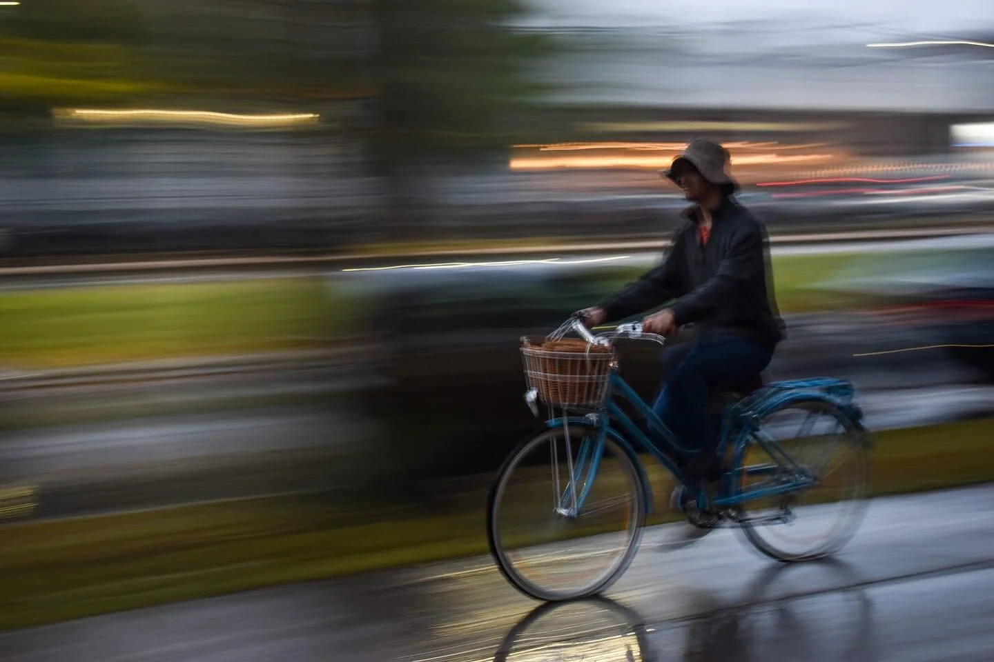 the government doesn&rsquo;t want you to know that the secret to successful time travel is a criminally low shutter speed