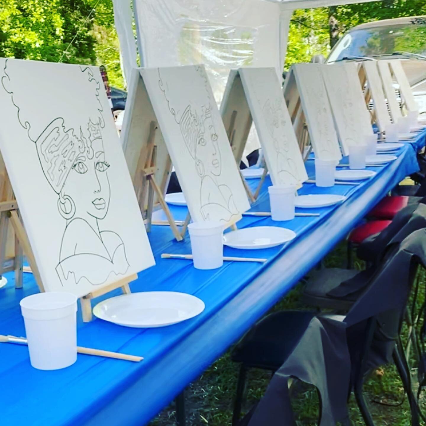 Having an indoor or outdoor event and need activity? Paint and sip kits now available!!! Offering packages for mobile instructor or DIY-Fers!  Inquire today! #painting🎨 #sipandpaint #paintandsip #paintandsipparty #eventhost #eventplanner #atl