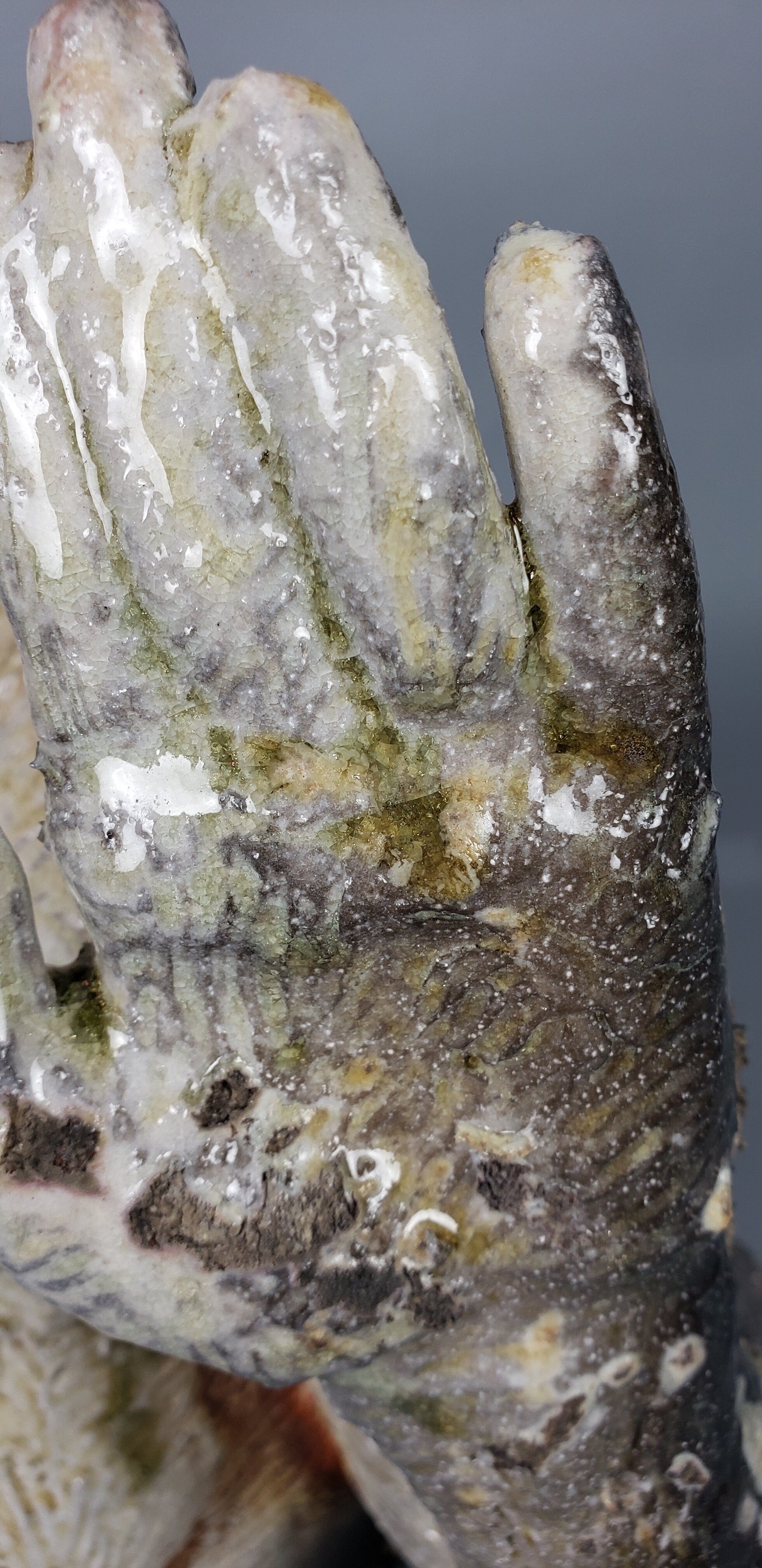 Lezcano_Nadia_AnagamaFigure_Detail2.jpg