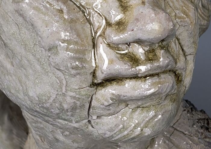 Lezcano_Nadia_AnagamaFigure_Detail.jpg
