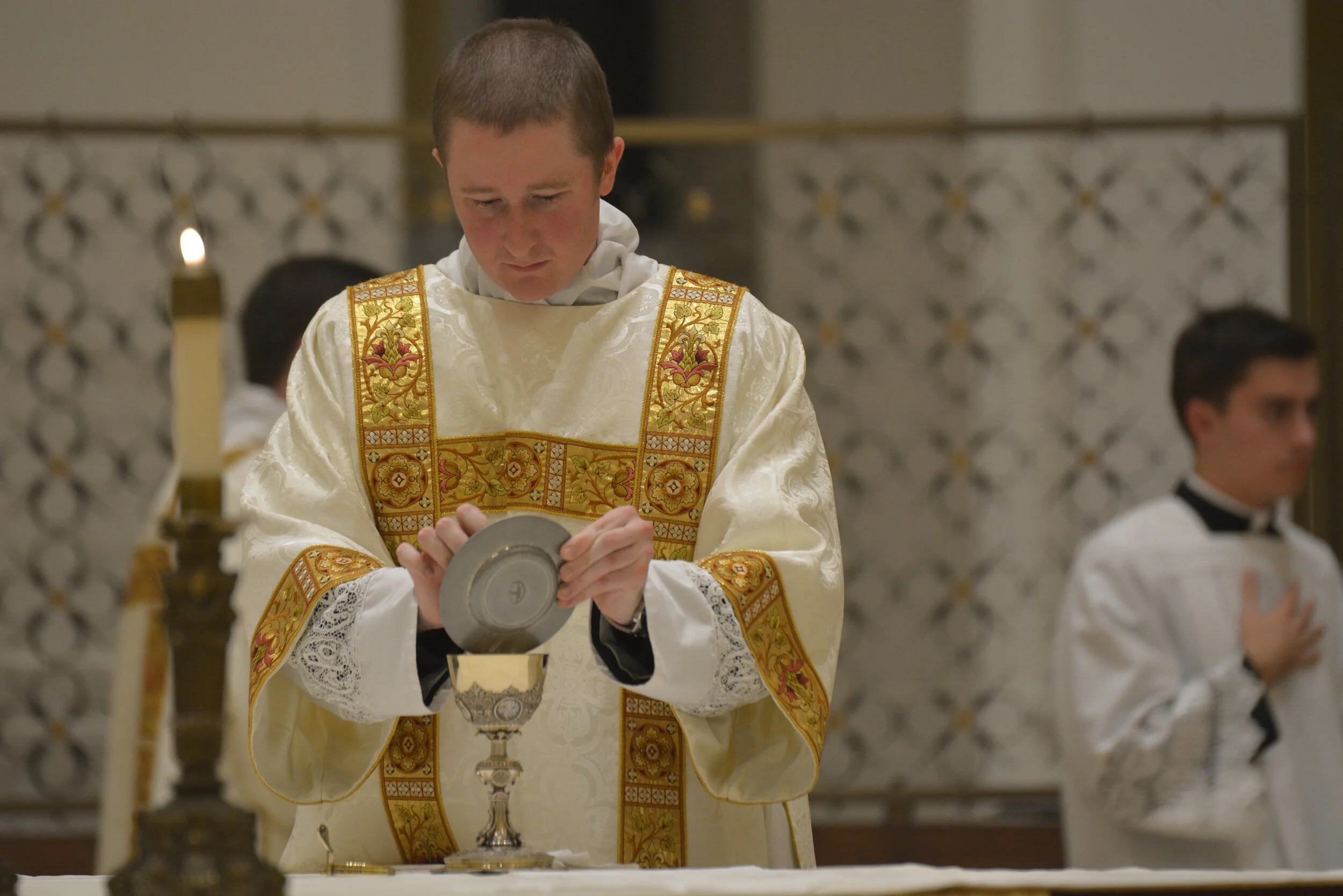 (2019.11.08) Borromeo Weekend Opening Mass - 123.jpeg