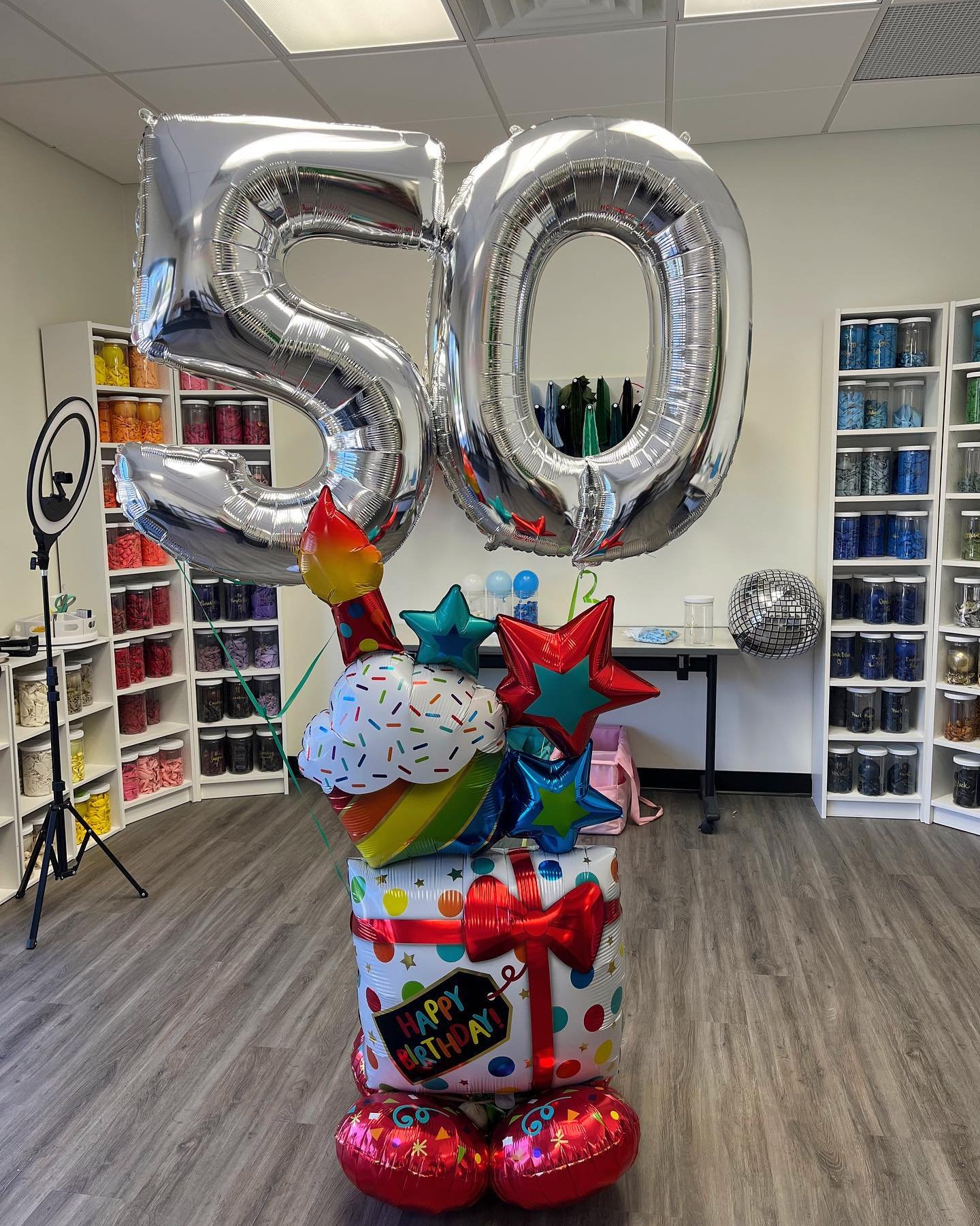 Have a birthday coming up? We&rsquo;ve got you covered! Big or small, our balloons will help you celebrate!🎉🎈
-
-
-
-
#balloontheorystl #balloons #balloonart #balloondecor #balloondecoration #balloonartist #birthdayballoons #birthdayballoon #birthd
