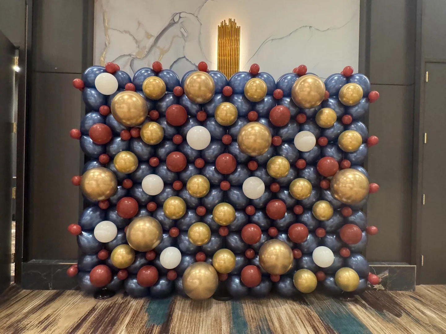 Elevating entrances at Ameristar Casino Resort Spa St. Charles ✨

This custom balloon wall created an unforgettable first impression and the ultimate photo backdrop for guests walking in. Structured, polished, and designed to command attention, it in