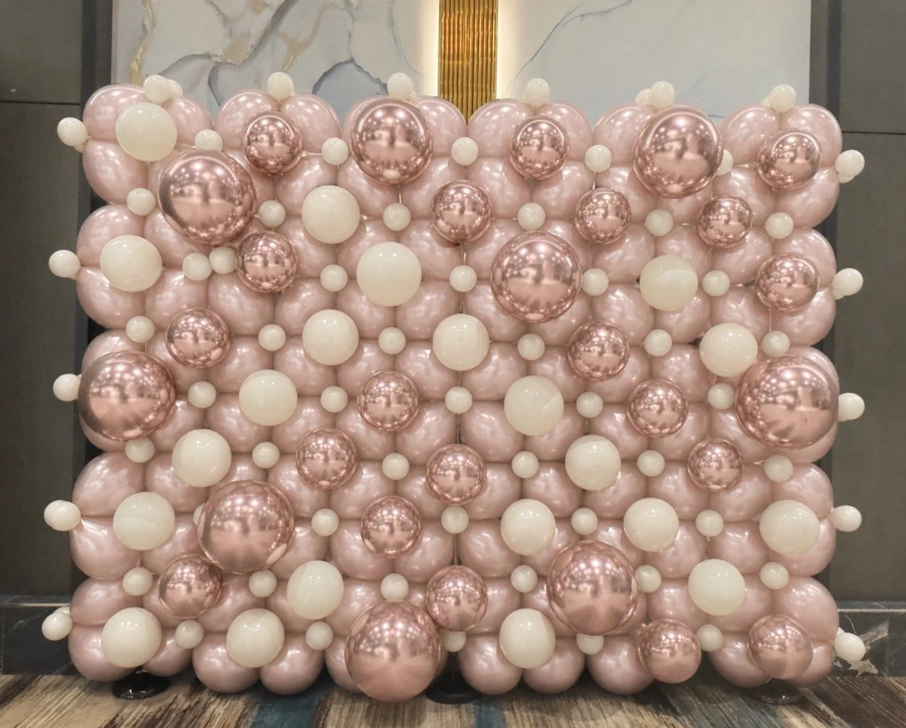 Balloon Wall with Metalic Orbs