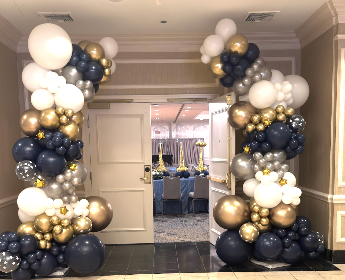 Deluxe Demi Arch Columns at Frontenac Hilton
