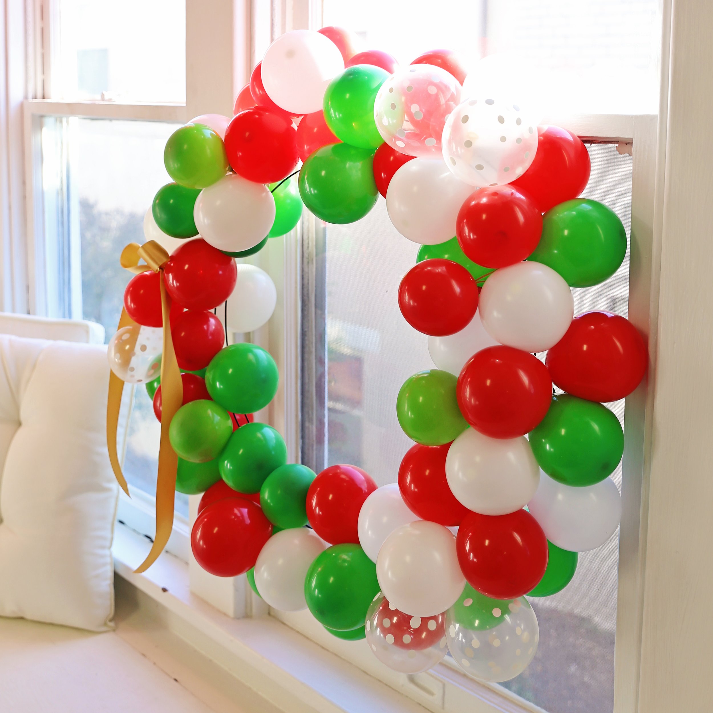 Holiday Balloon Delivery Subscription - Christmas Balloon Wreath