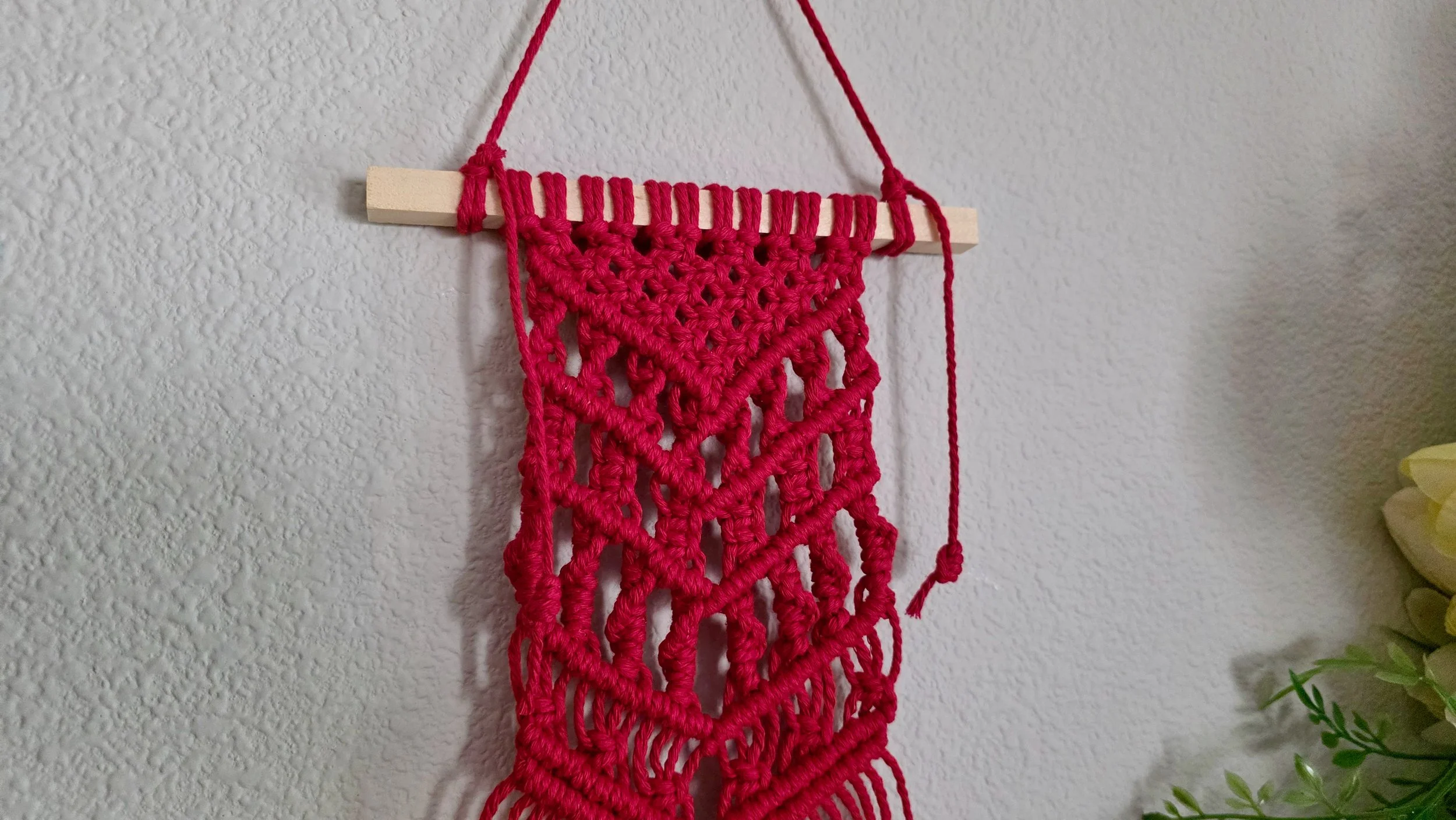 Macrame_Crimson 02.jpeg